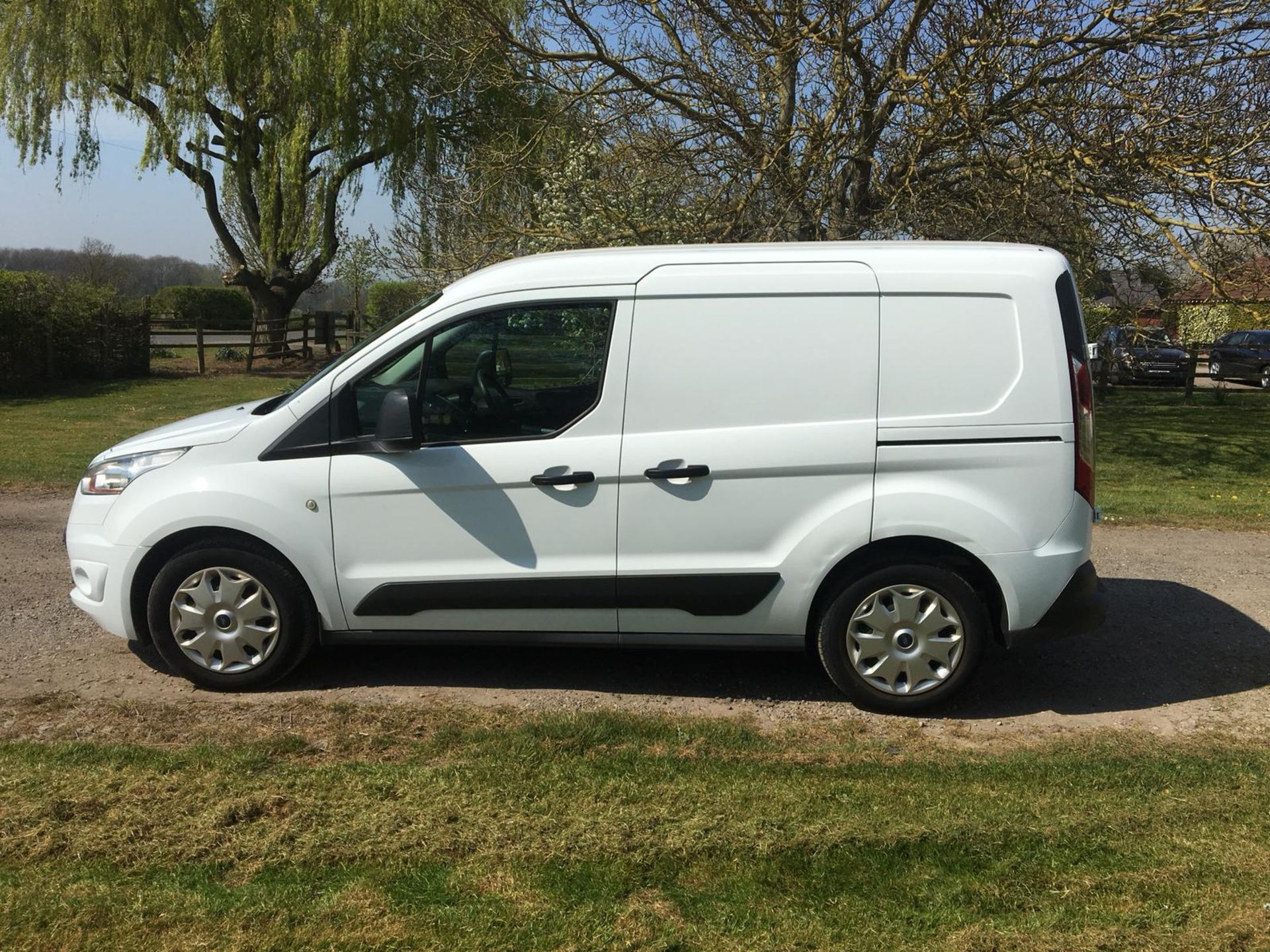 2015/15 REG FORD TRANSIT CONNECT 200 WHITE 1.6 DIESEL PANEL VAN, SHOWING 0 FORMER KEEPERS *NO VAT* - Image 4 of 9