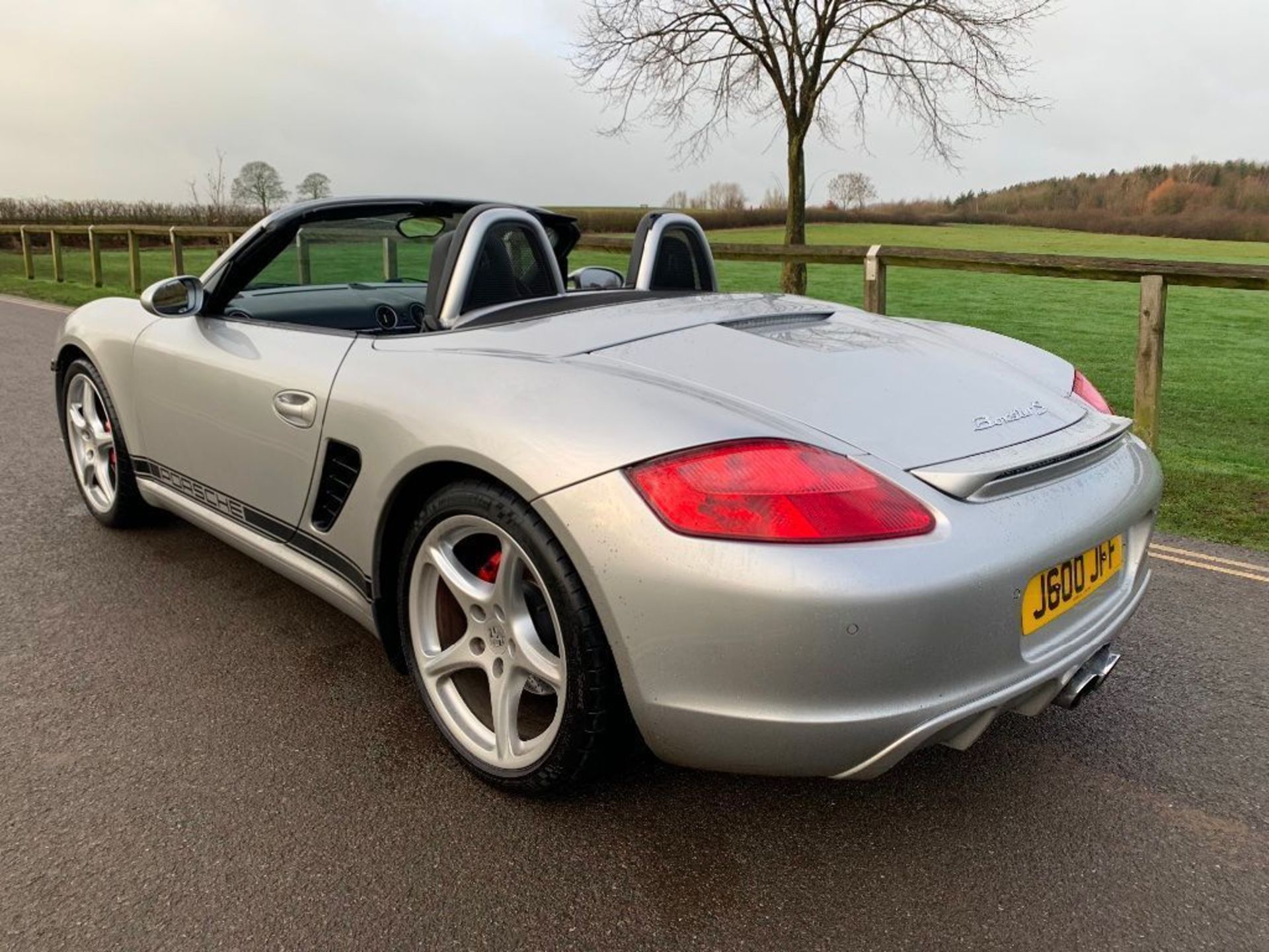 2008/08 REG PORSCHE BOXSTER S SPORT EDITION 3.4 PETROL CONVERTIBLE, PRIVATE REG INCLUDED *NO VAT* - Image 8 of 19