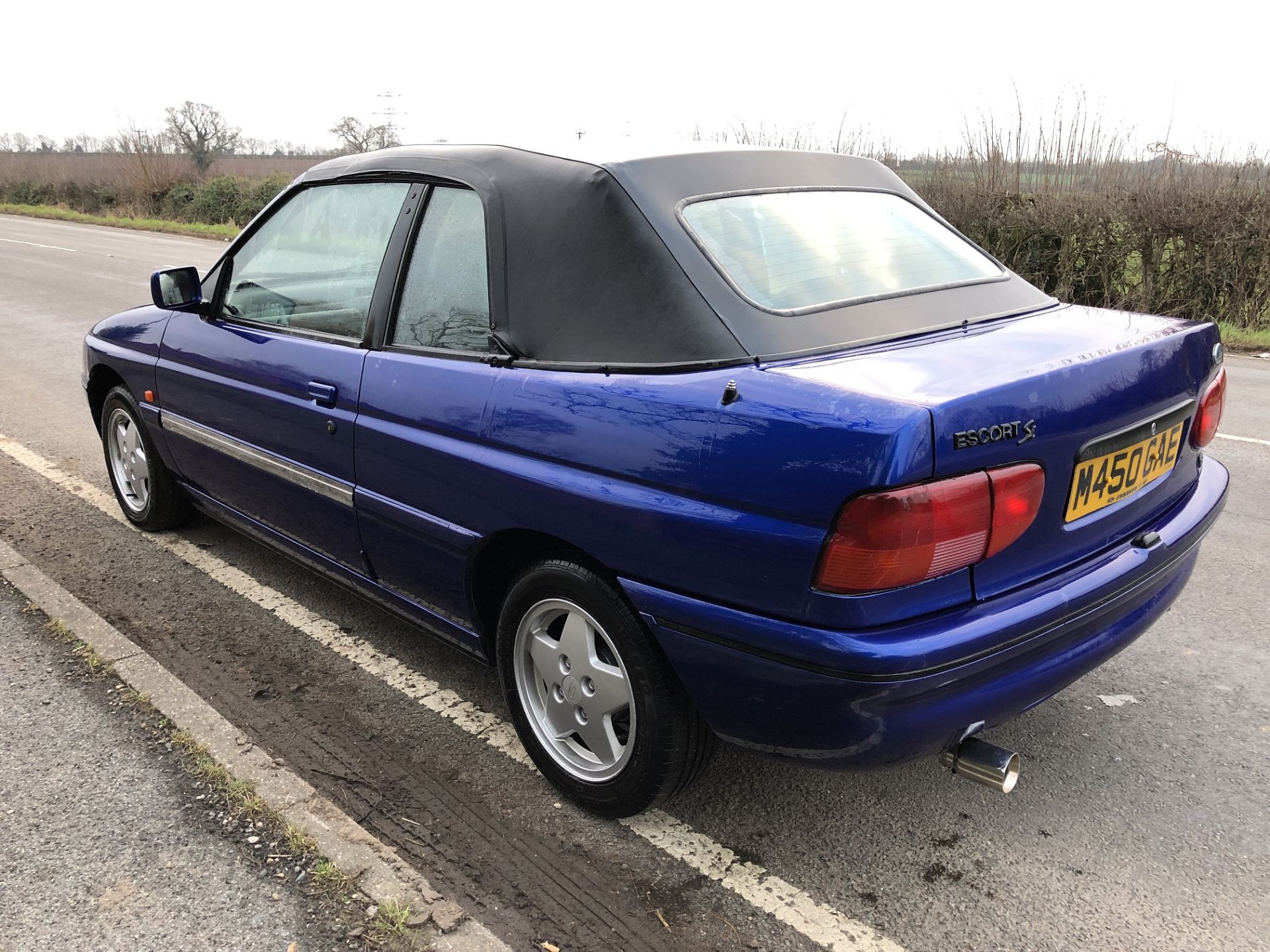 1995/M REG FORD ESCORT SI CABRIOLET BLUE PETROL CONVERTIBLE, SHOWING 1 FORMER KEEPER *NO VAT* - Image 4 of 14