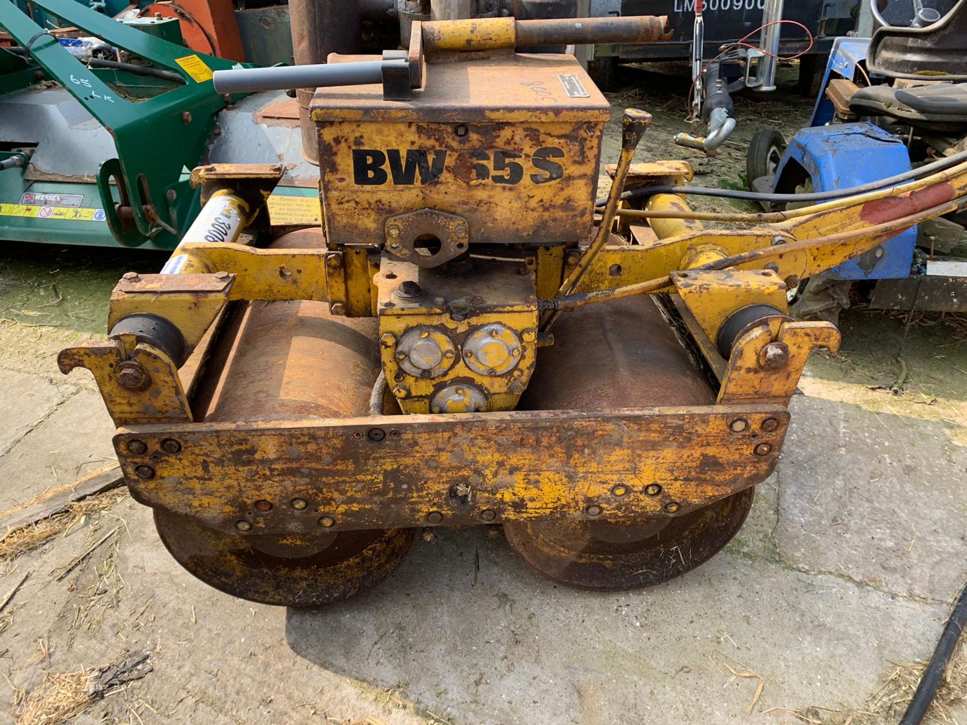 YEAR 1980 BOMAG BW 65 S WALK BEHIND TWIN DRUM ROLLER *PLUS VAT* - Image 6 of 6