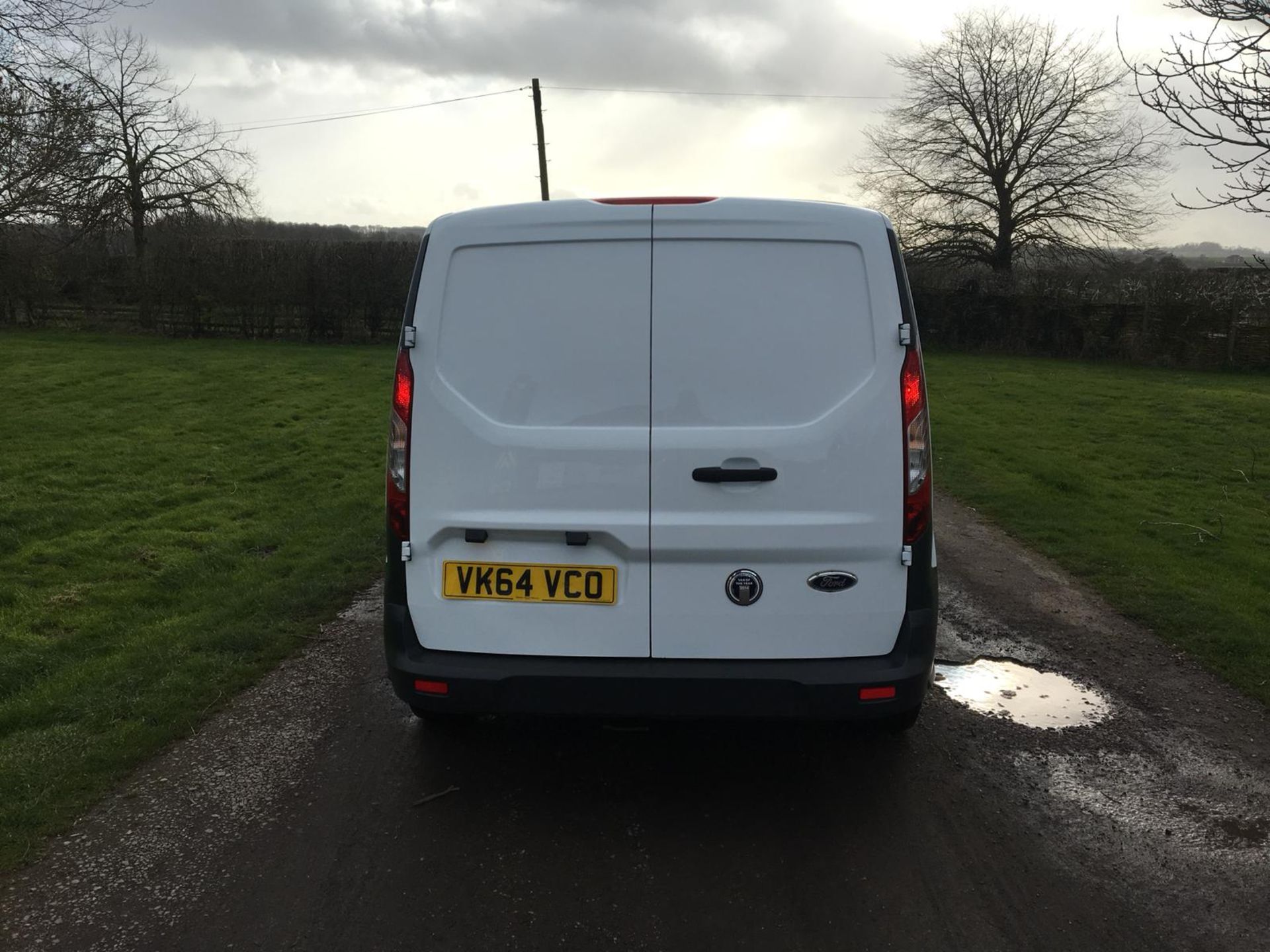 2015/64 REG FORD TRANSIT CONNECT 200 1.6 WHITE DIESEL PANEL VAN, SHOWING 0 FORMER KEEPERS *NO VAT* - Image 6 of 12