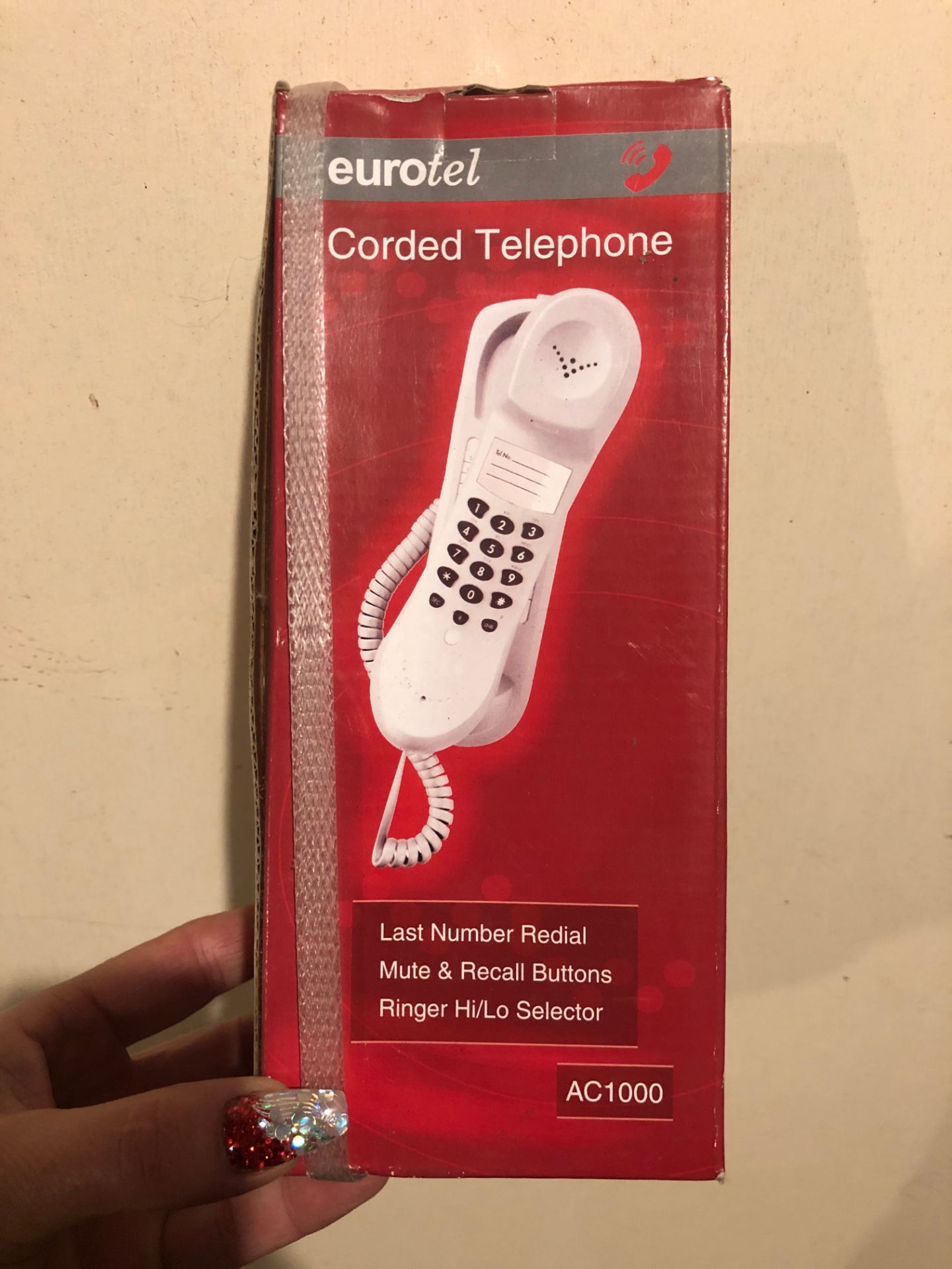 EUROTEL CORDED PHONE NOT USED STILL IN THE BOX BUT BOX DAMAGED