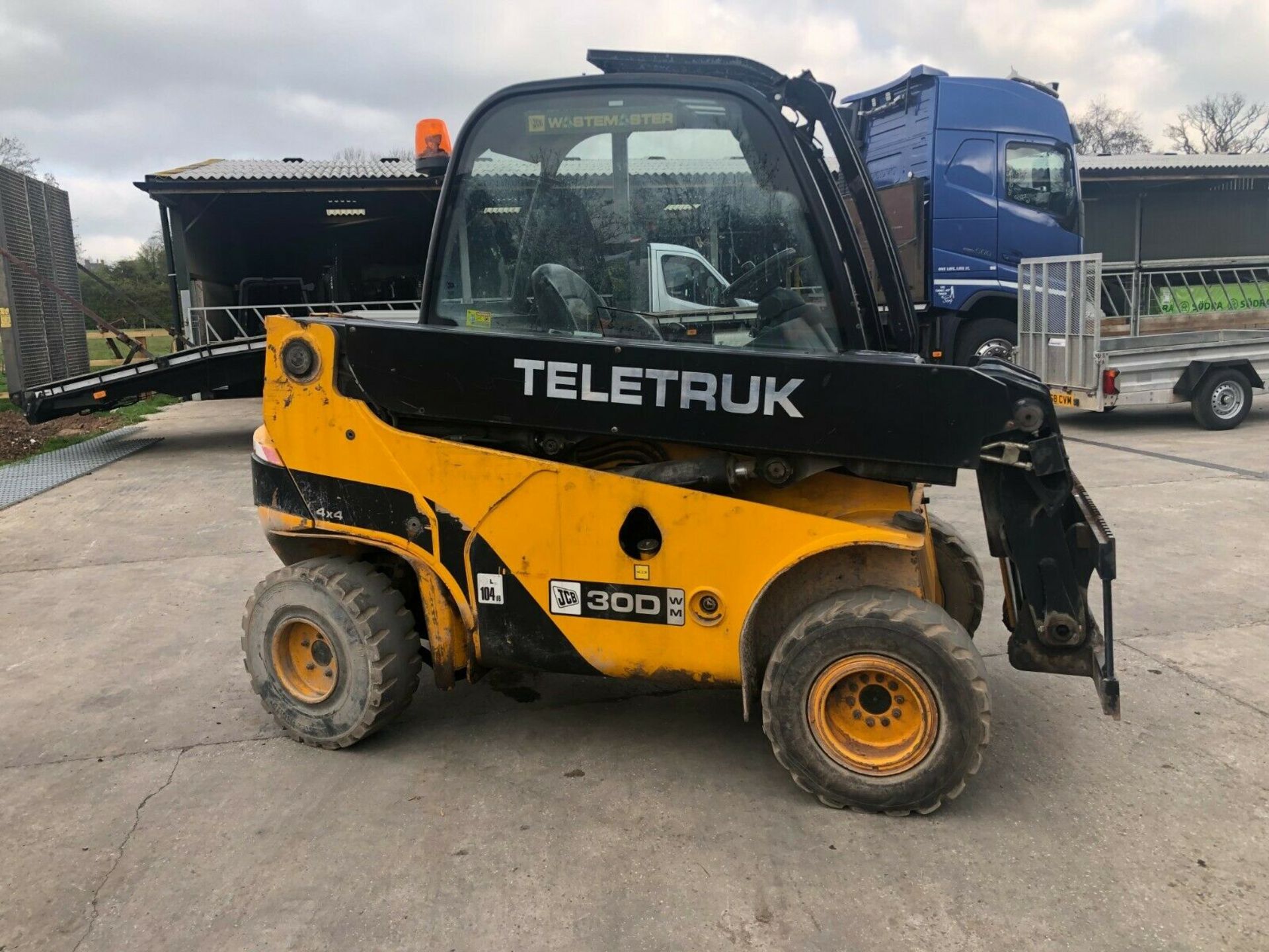 FORKLIFT JCB TELETRUK, 3 TONNE, 4 x 4, YEAR 2008, ONLY 2566 HOURS *PLUS VAT*