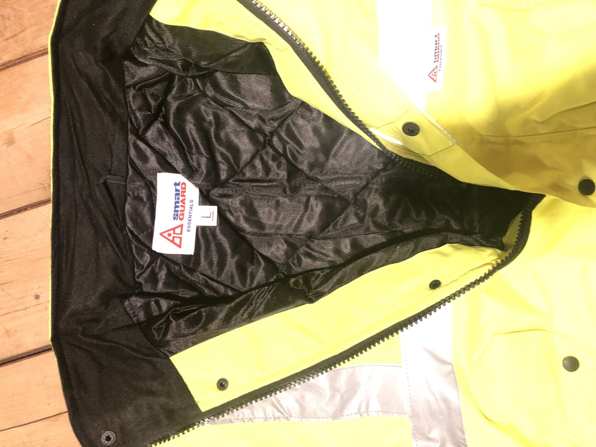 HI VIZ BOMBER JACKET UNISEX BRAND NEW SIZE MEDIUM - Image 7 of 8