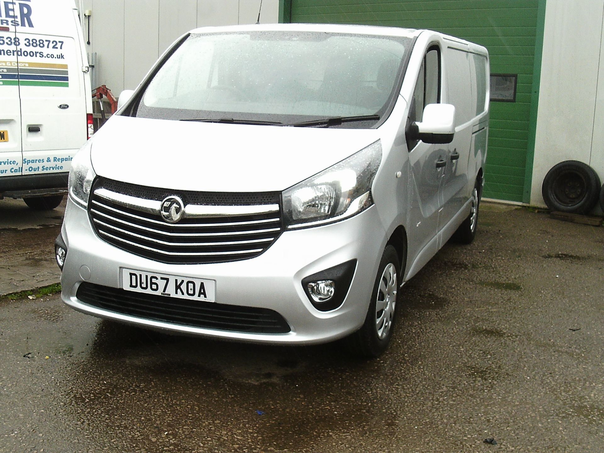 2017/67 REG VAUXHALL VIVARO 2900 SPORTIVE LWB CDTI 1.6 DIESEL SILVER PANEL VAN *PLUS VAT* - Image 4 of 14