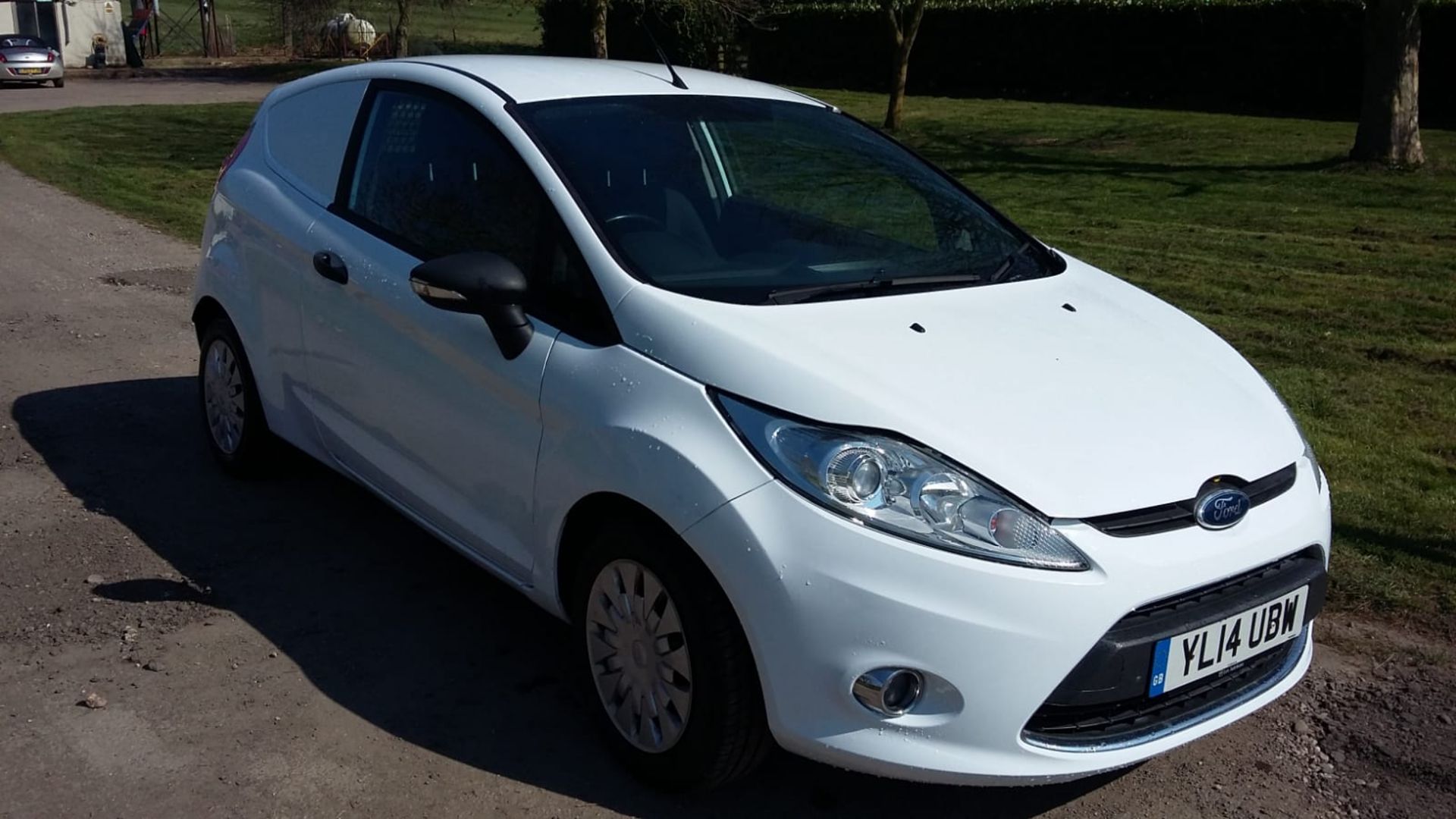 2014/14 REG FORD FIESTA ECONETIC TECH TDCI 1.6 CAR DERIVED VAN, SHOWING 0 FORMER KEEPERS *NO VAT*