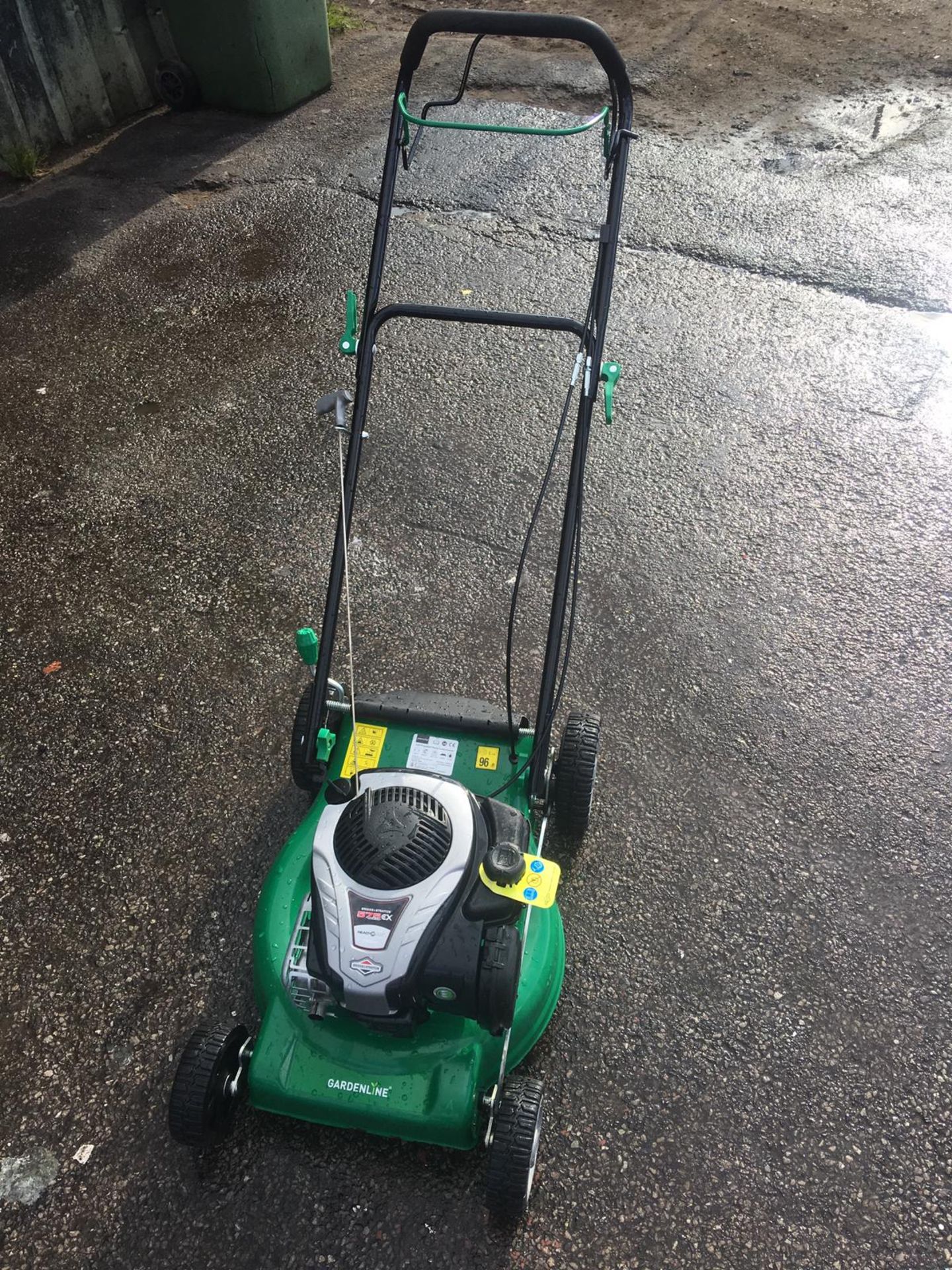 GARDEN-LINE 46CM SELF PROPELLED PETROL WALK BEHIND PUSH MOWER - NO RESERVE *NO VAT*