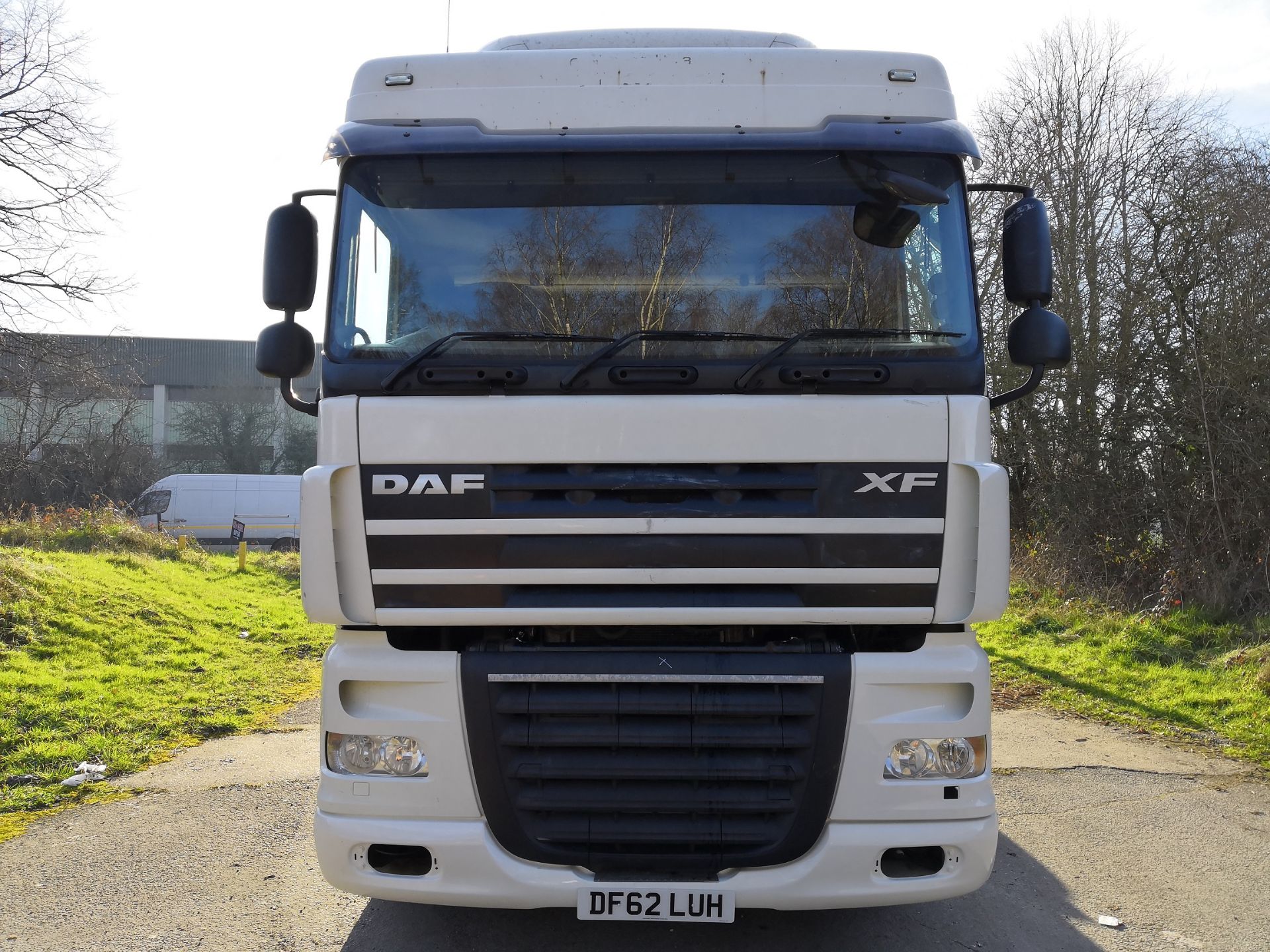 2013/62 REG DAF TRUCKS FTG XF 105.460 WHITE DIESEL HEAVY HAULAGE UNIT TWIN SLEEPER CAB *NO VAT* - Image 2 of 25