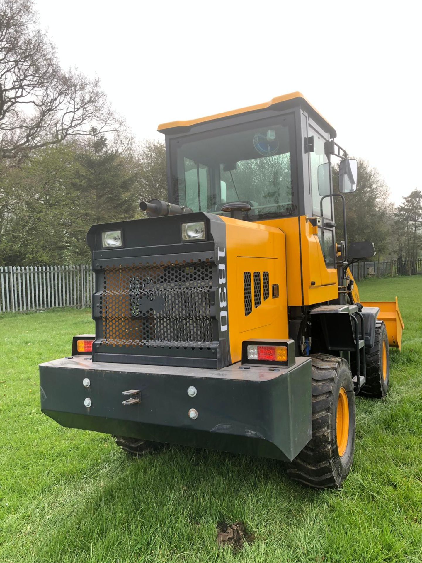 2019 BRAND NEW AND UNUSED ATTACK 1830 WHEEL LOADER, RUNS WORKS AND LIFTS *PLUS VAT* - Image 4 of 8