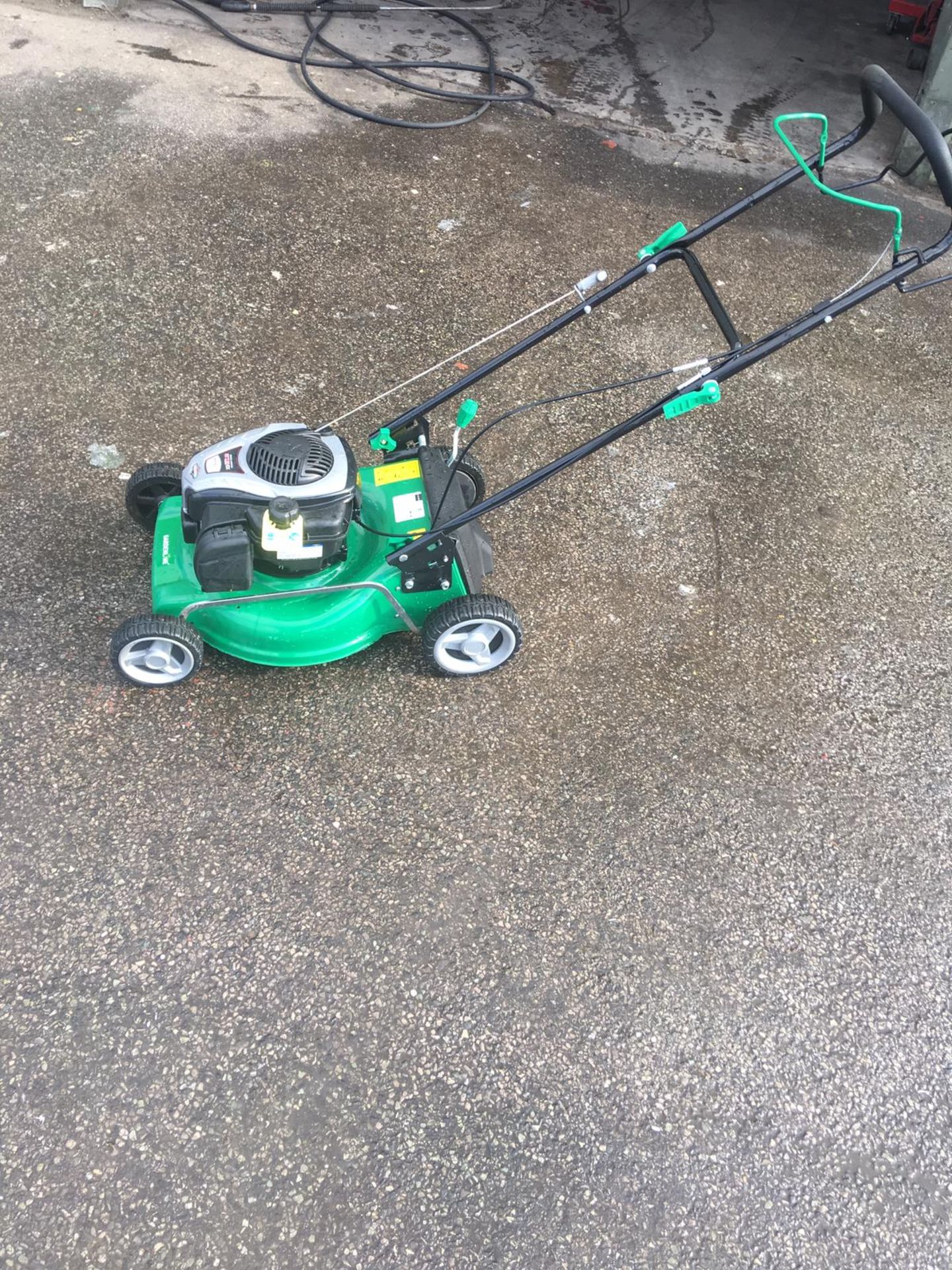 GARDEN-LINE 46CM SELF PROPELLED PETROL WALK BEHIND PUSH MOWER - NO RESERVE *NO VAT* - Image 3 of 6