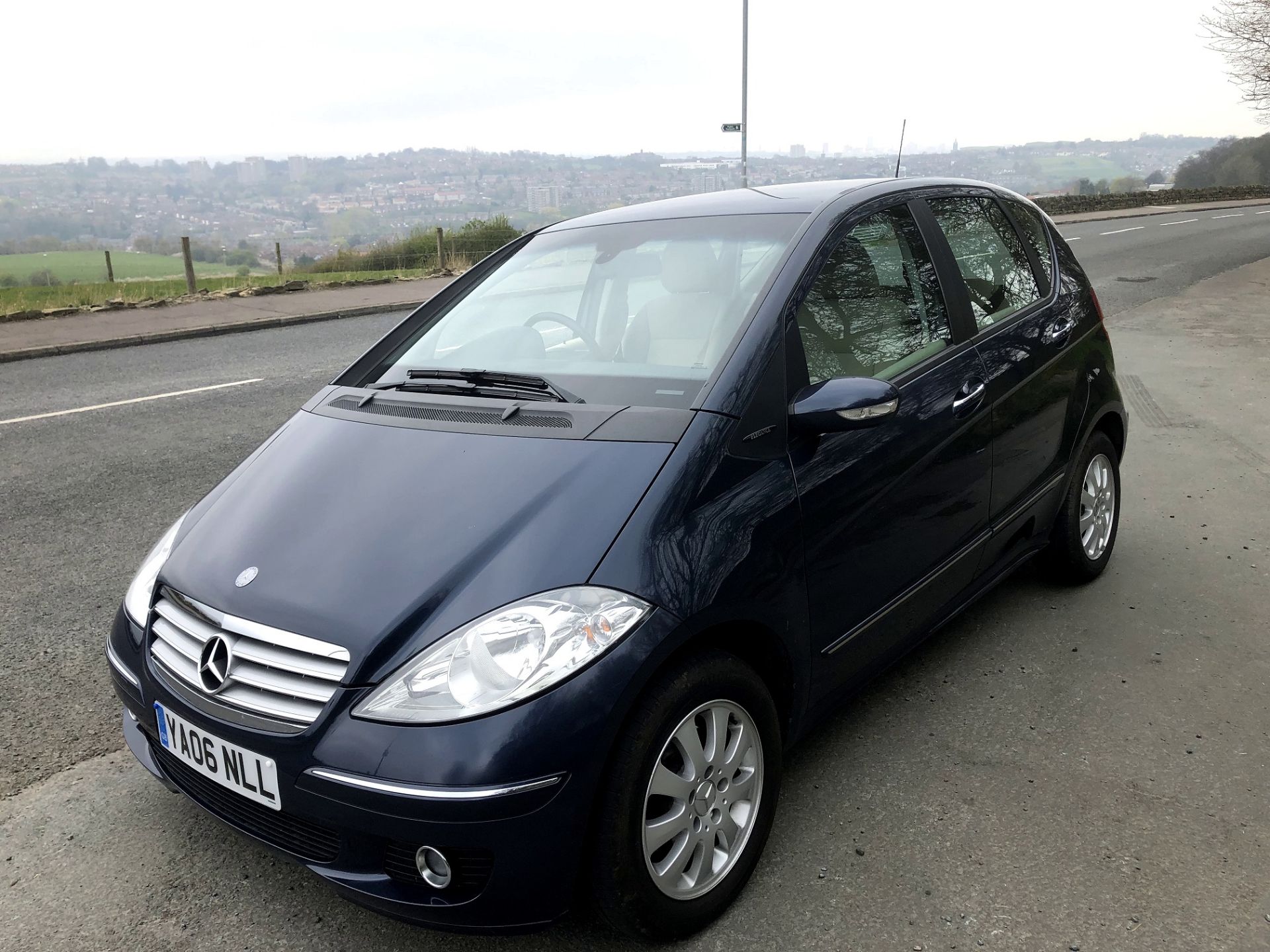 2006/06 REG MERCEDES A170 ELEGANCE SE 1.7 PETROL FULL SERVICE HISTORY, SHOWING 1 KEEPER *NO VAT* - Image 3 of 25