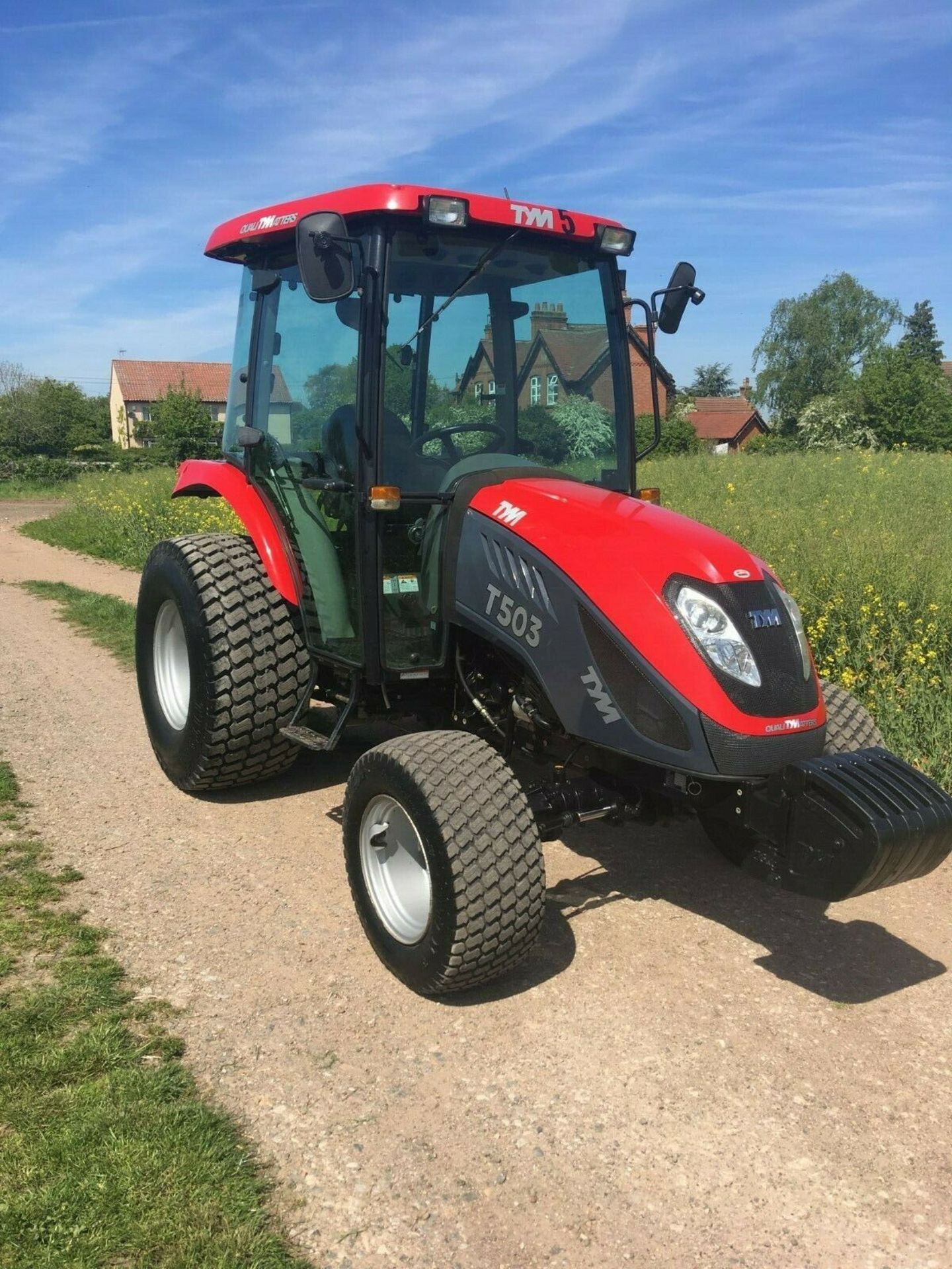 COMPACT TRACTOR TYM T503 50HP, ONLY 945 HOURS, 4x4, YEAR 2013 *PLUS VAT*