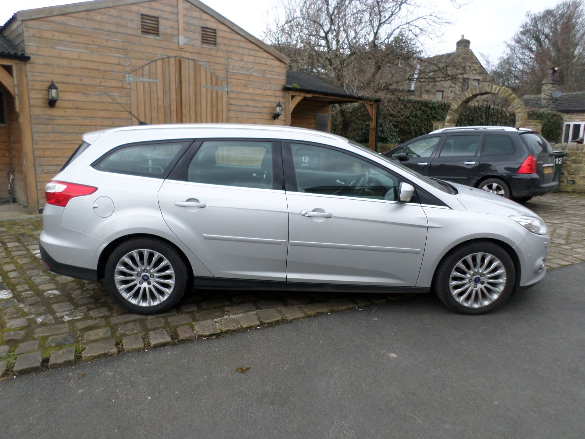 2011/61 REG FORD FOCUS TITANIUM X TDCI 1.6 DIESEL ESTATE, SHOWING 1 FORMER KEEPER *NO VAT* - Image 8 of 16