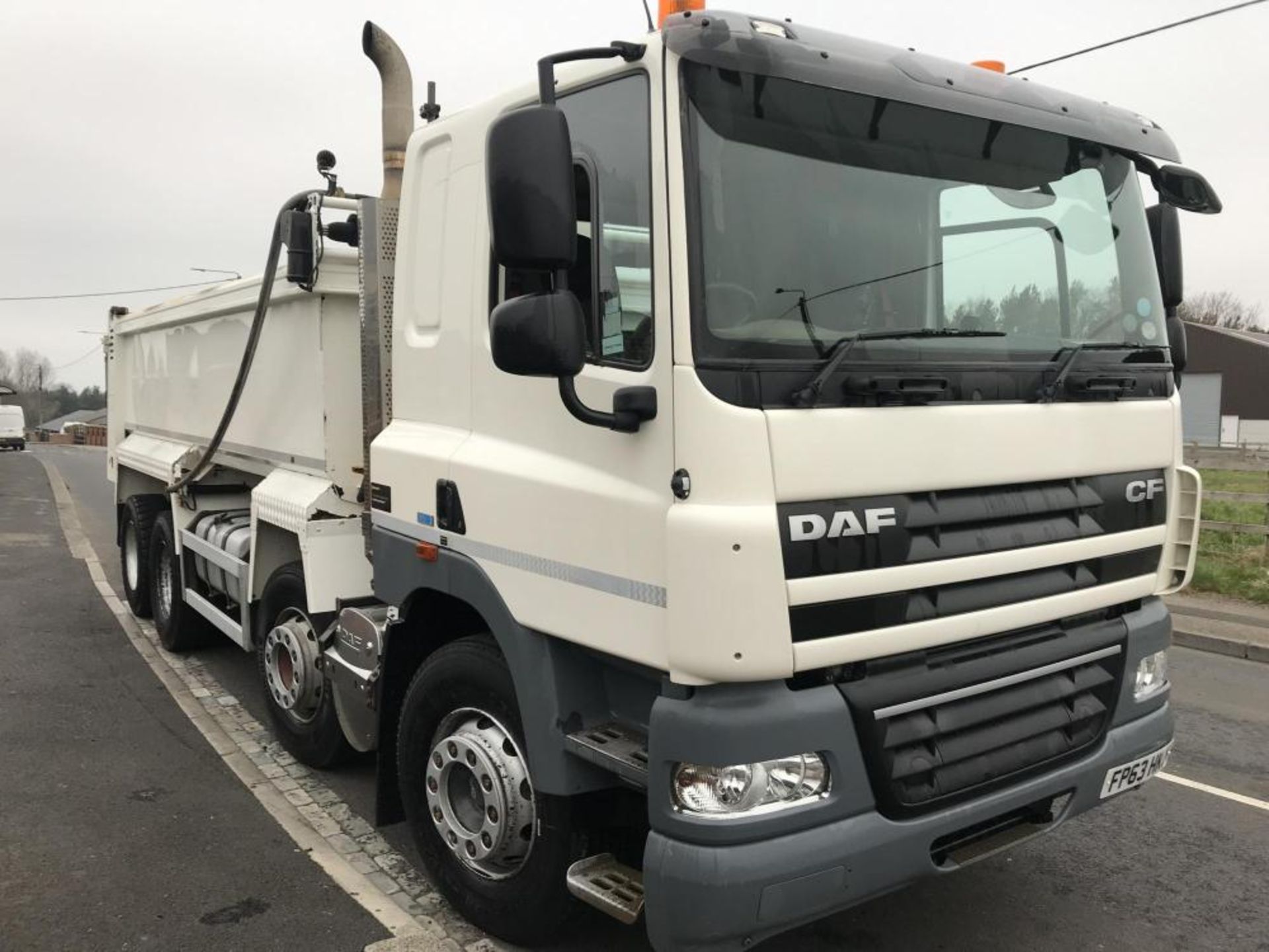 2013/63 REG DAF CF 85.410 8X4 STEEL BODY TIPPER WITH EASY SHEET, AUTO TAIL GATE & WEIGHER SYSTEM