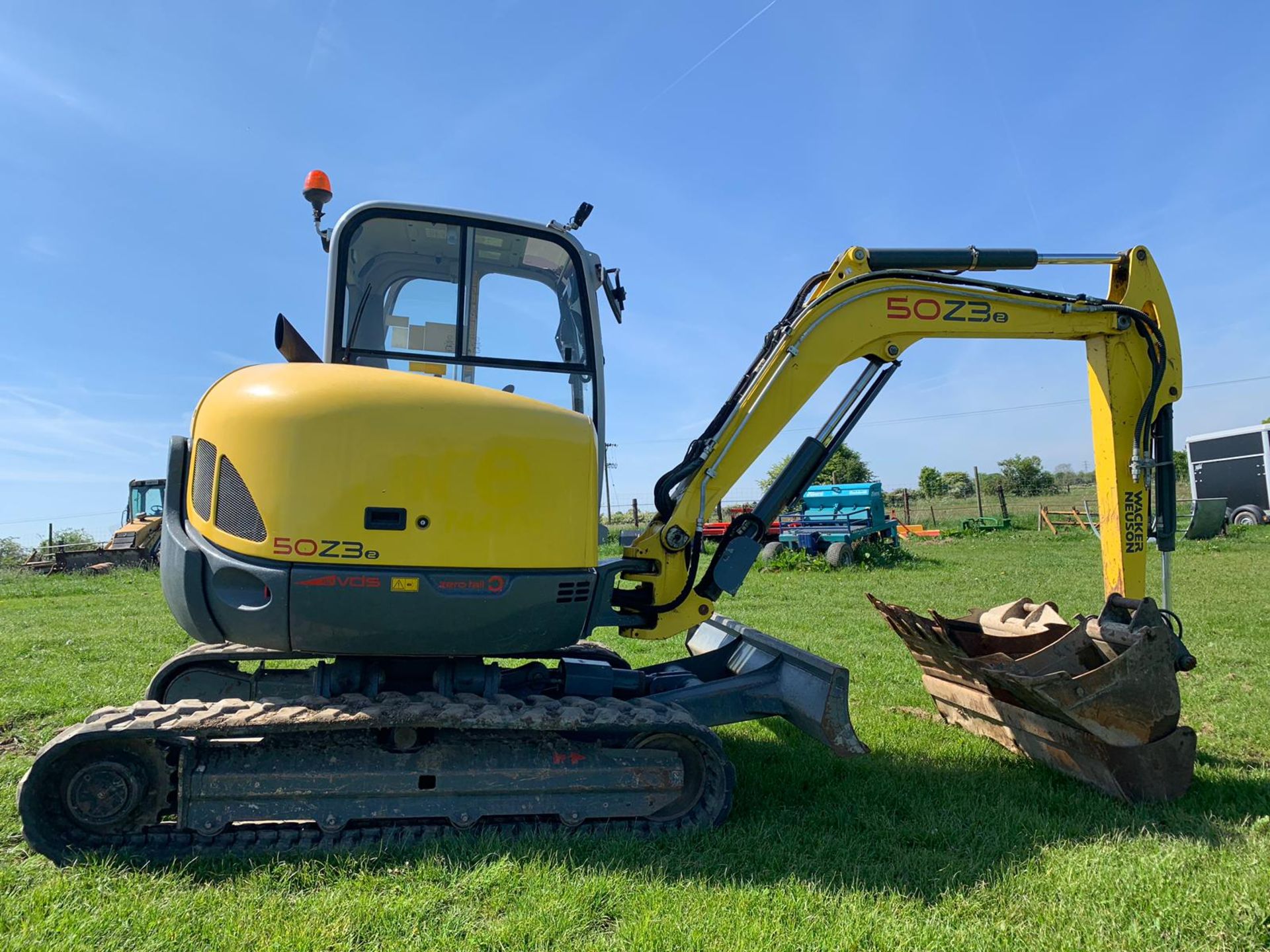 2015 WACKER NEUSON 50Z3 (2) VDS HYDRAULIC DIGGER / TRACKED EXCAVATOR, C/W 3 X BUCKETS *PLUS VAT* - Image 6 of 16