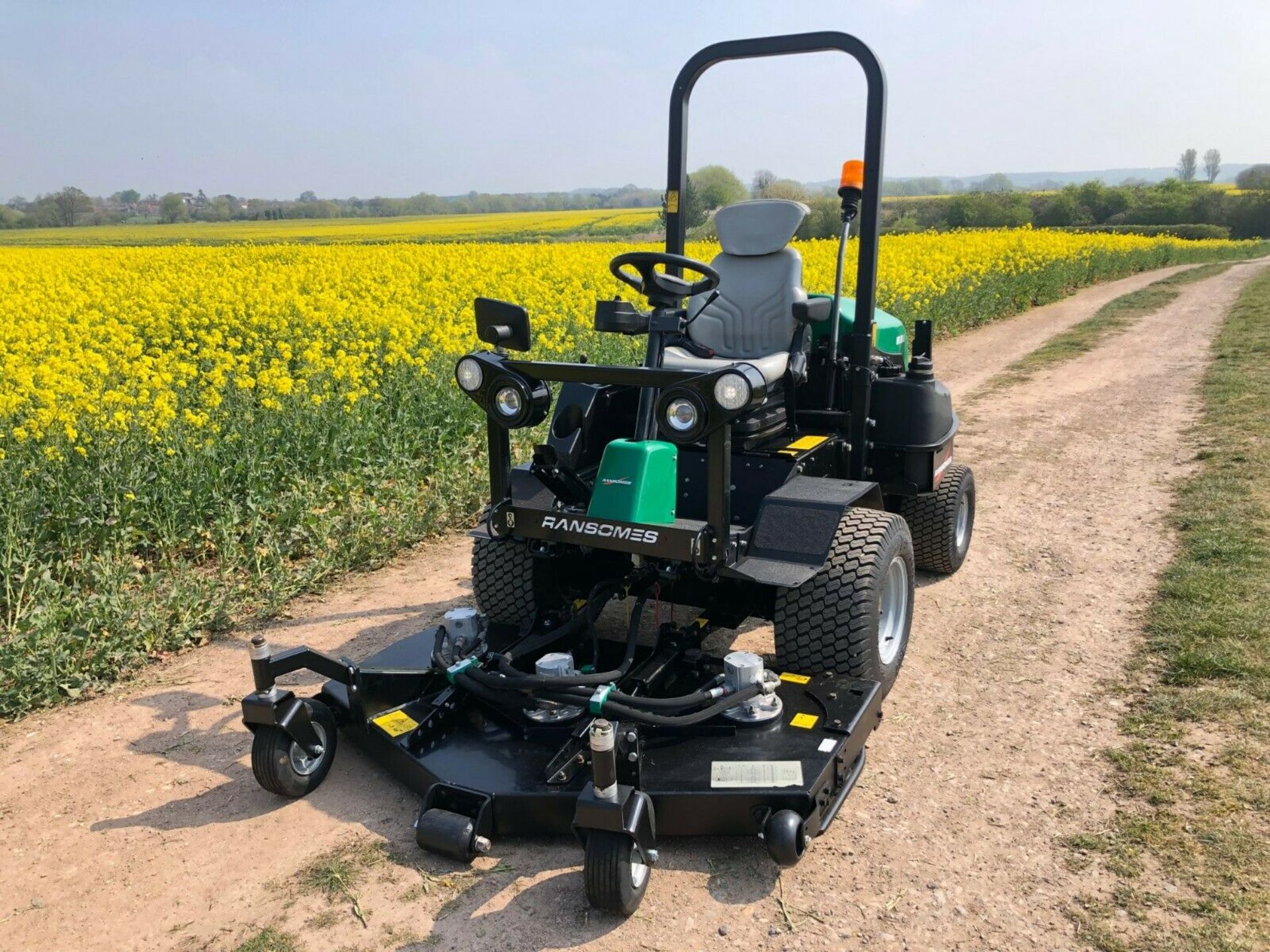 RANSOMES HR300 UPFRONT ROTARY MOWER, 60" CUT, HYDROSTATIC DRIVE, YEAR 2014, DIESEL, 4x4 *PLUS VAT*