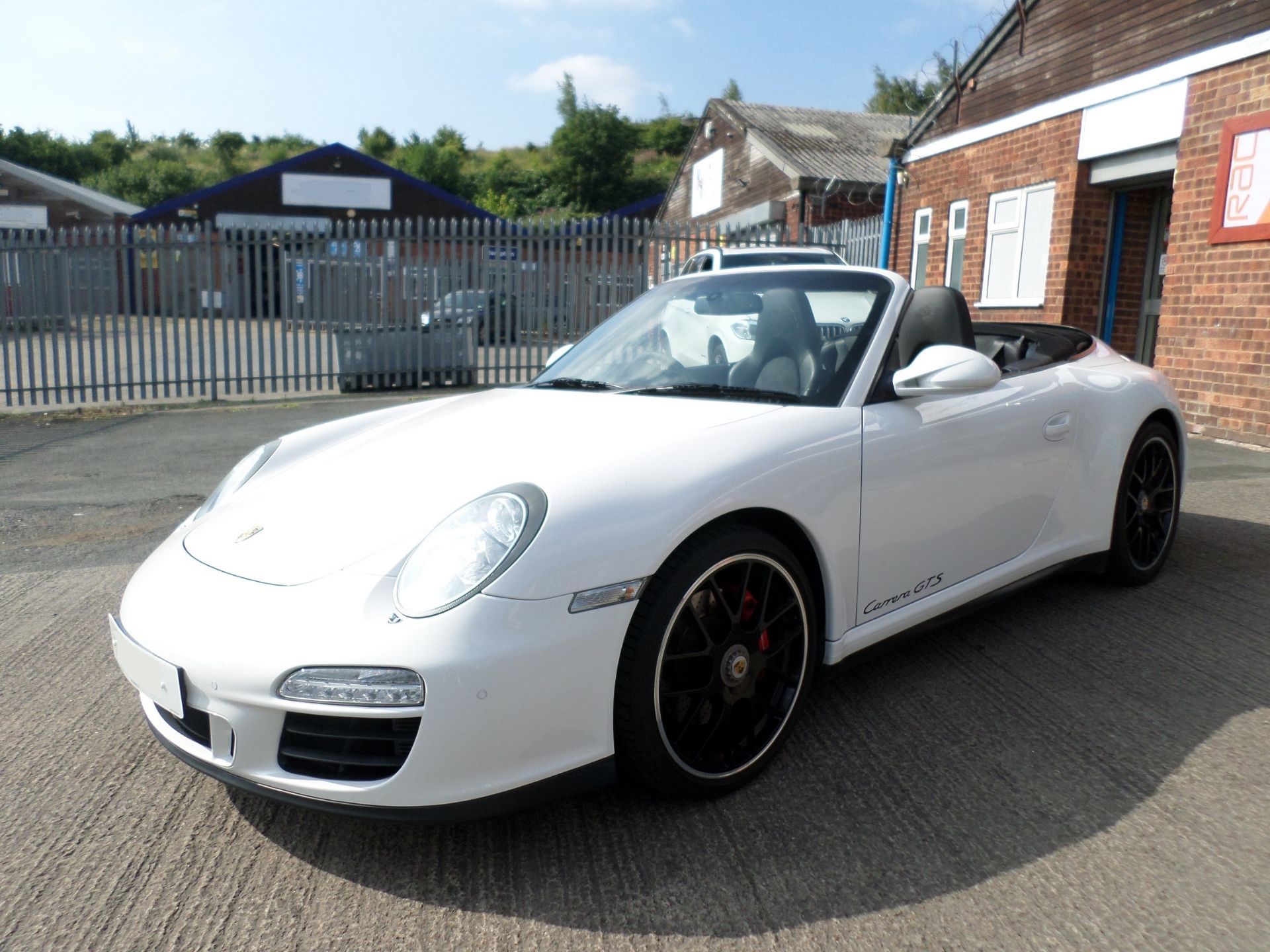 2011 PORSCHE 911 CARRERA GTS SEMI-AUTO 3.8 PETROL CONVERTIBLE, FULL PORSCHE SERVICE HISTORY *NO VAT* - Image 3 of 19