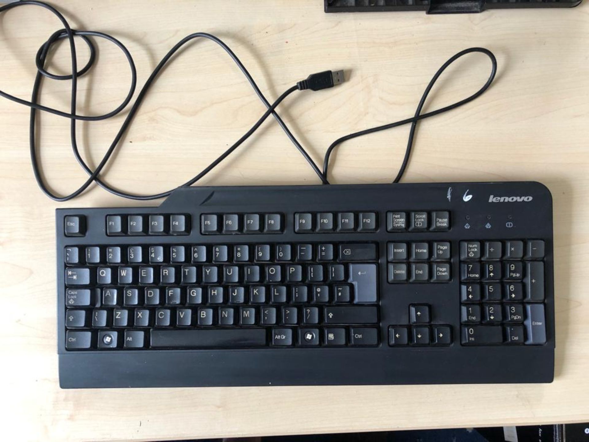 8 X VARIOUS KEYBOARDS, DELL, LOGITECH, LENOVO, HP ETC *PLUS VAT* - Image 4 of 8