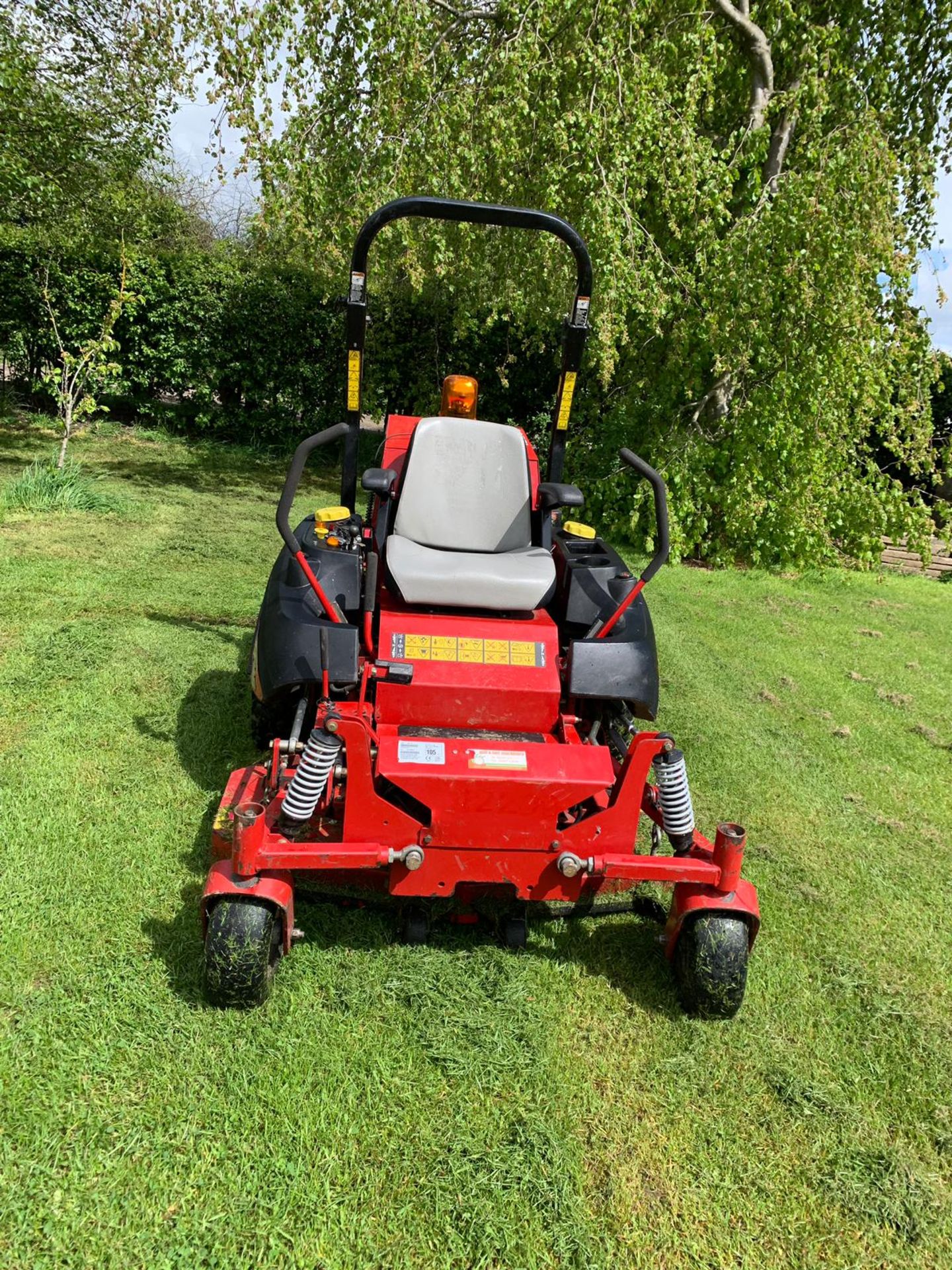 2008 FERRIS IS2000Z RIDE ON ZERO TURN DIESEL LAWN MOWER, RUNS AND WORKS *PLUS VAT* - Image 2 of 11