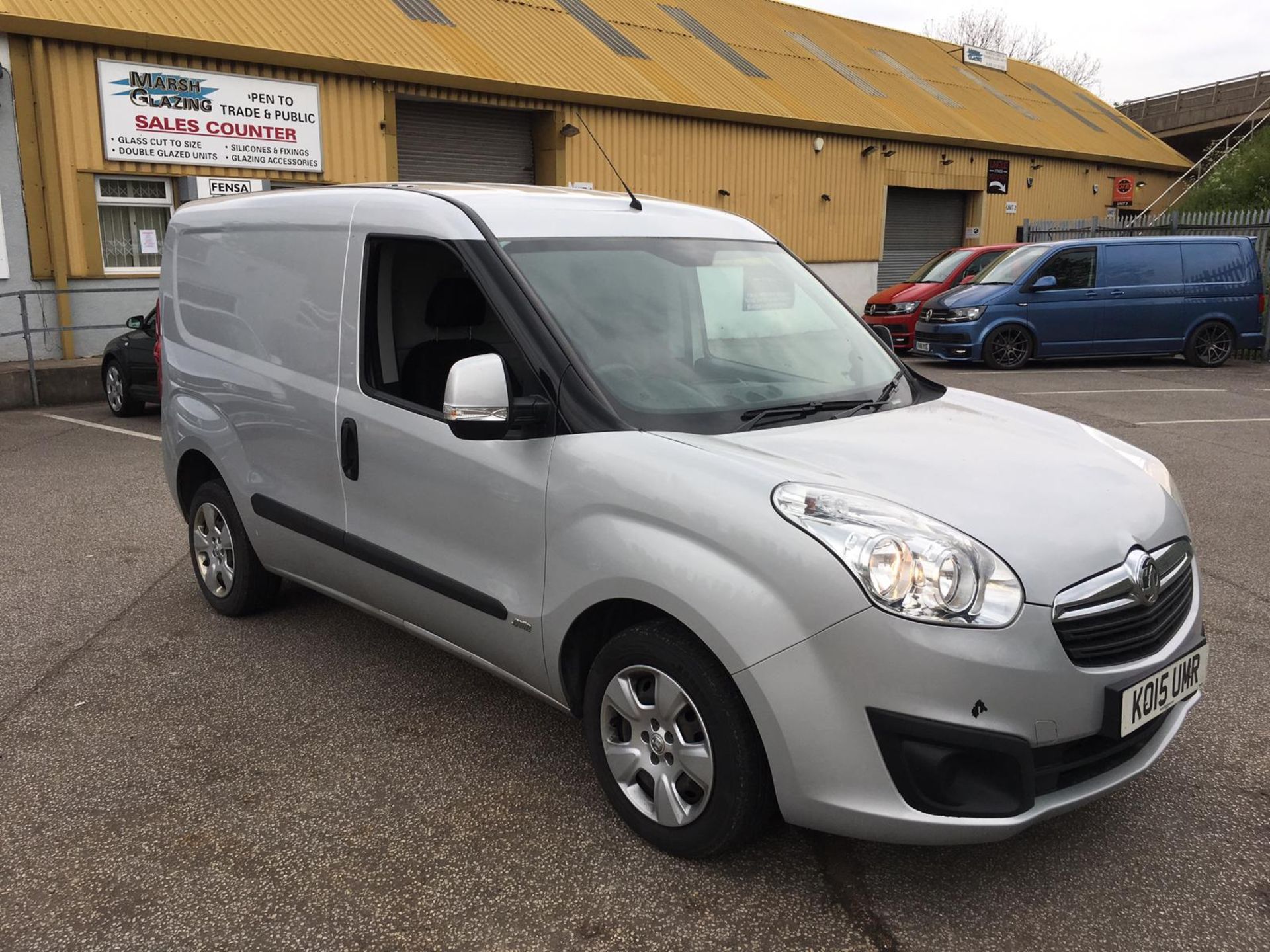 2015/15 REG VAUXHALL COMBO 2000 L1H1 CDTI S/S SILVER 1.6 DIESEL PANEL VAN, FULL SERVICE HISTORY