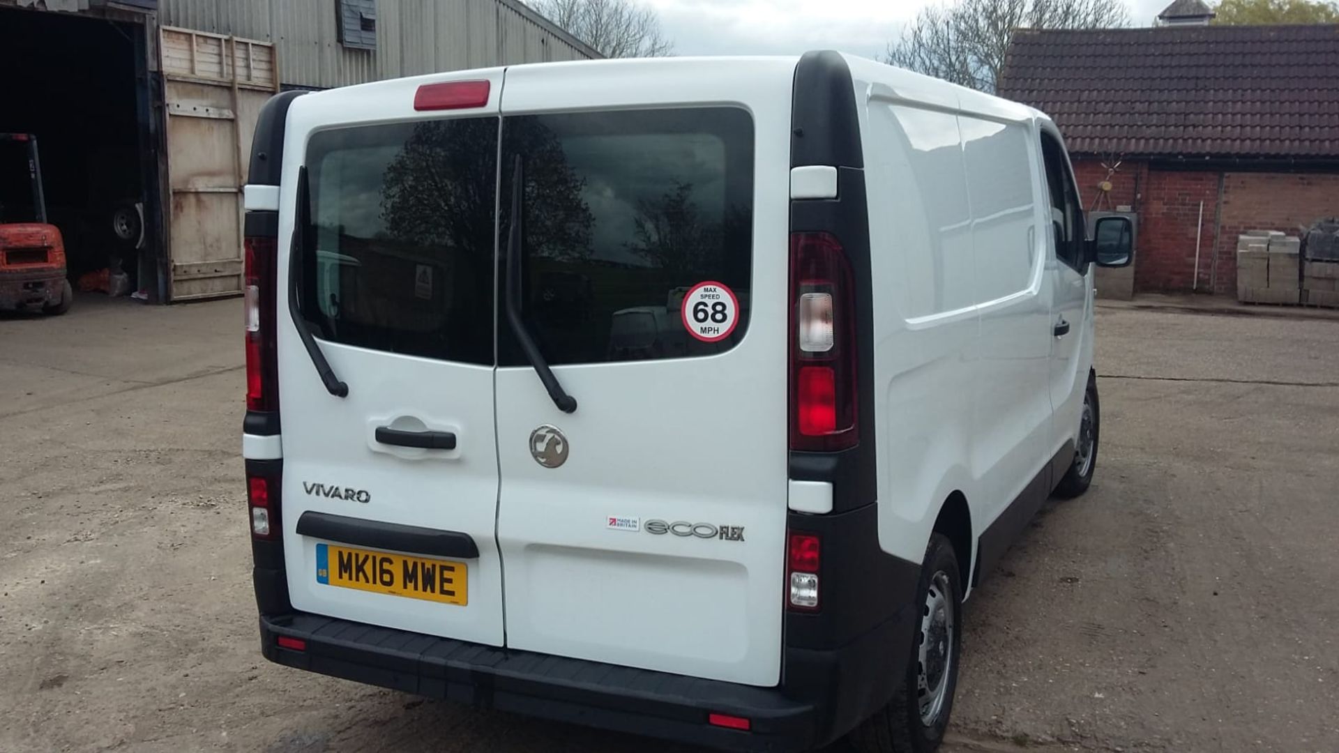 2016/16 REG VAUXHALL VIVARO 2700 CDTI ECOFLEX 1.6D PANEL VAN, SHOWING 0 FORMER KEEPERS *NO VAT* - Image 3 of 8