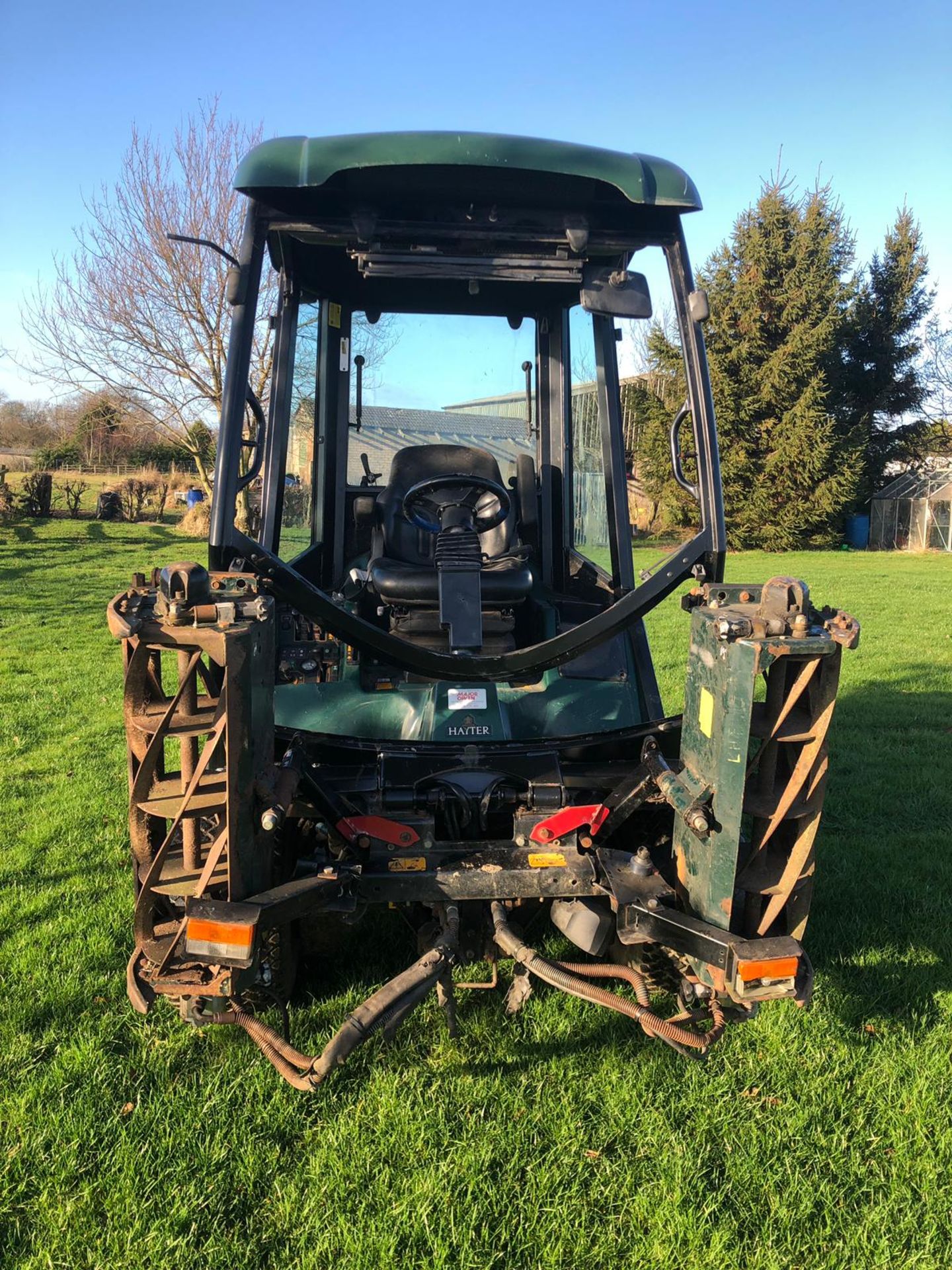 2007/07 REG HAYTER RIDE ON DIESEL LAWN MOWER WITH CAB (NO GLASS) *PLUS VAT* - Image 4 of 16