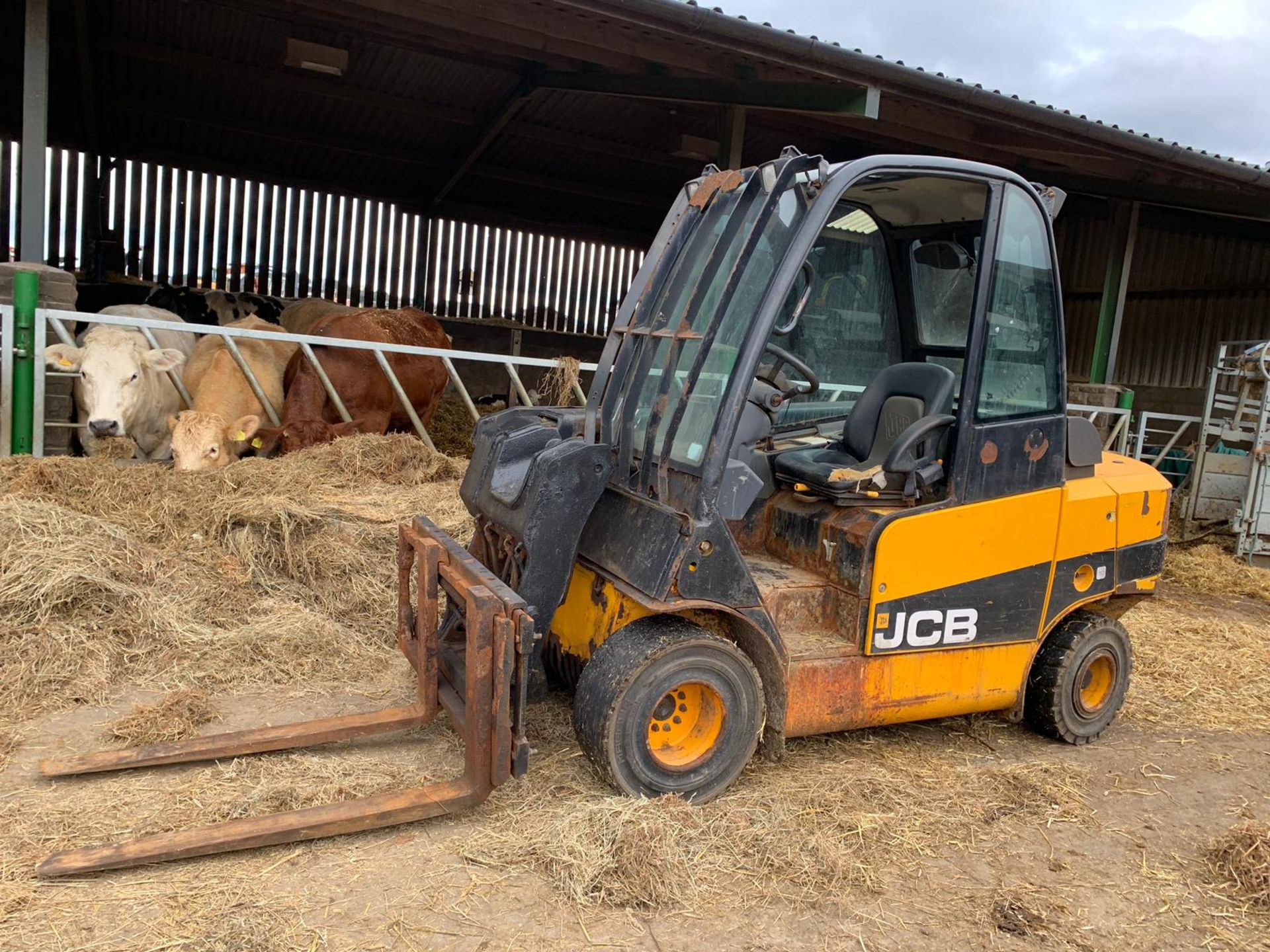 2011 JCB TELETRUK 35D 2 WHEEL DRIVE 6000 KG, RUNS, WORKS AND LIFTS *PLUS VAT* - Image 7 of 7