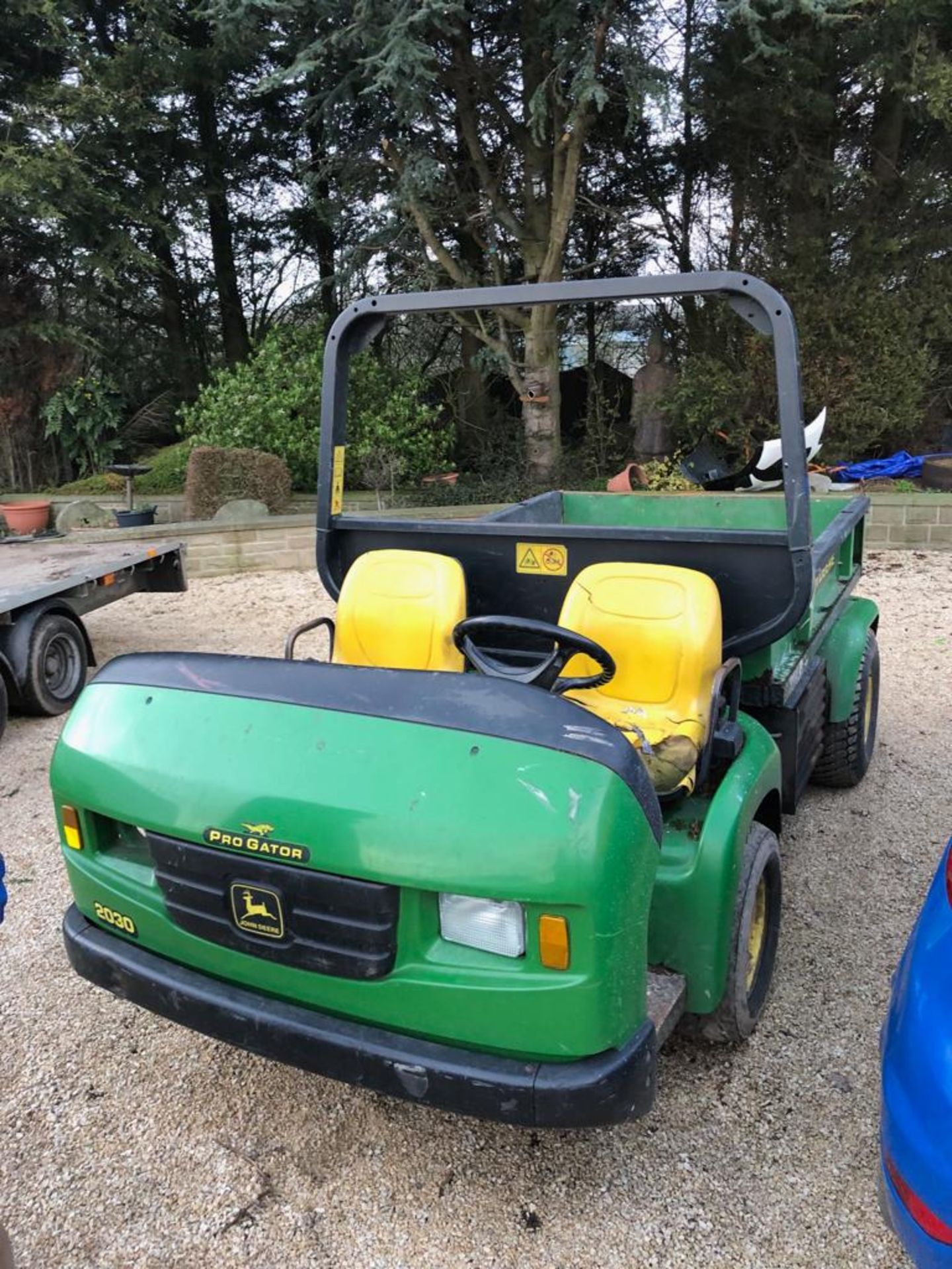 JOHN DEERE 2030 PRO GATOR DIESEL 2 SEATER BUGGY *PLUS VAT* - Image 2 of 6