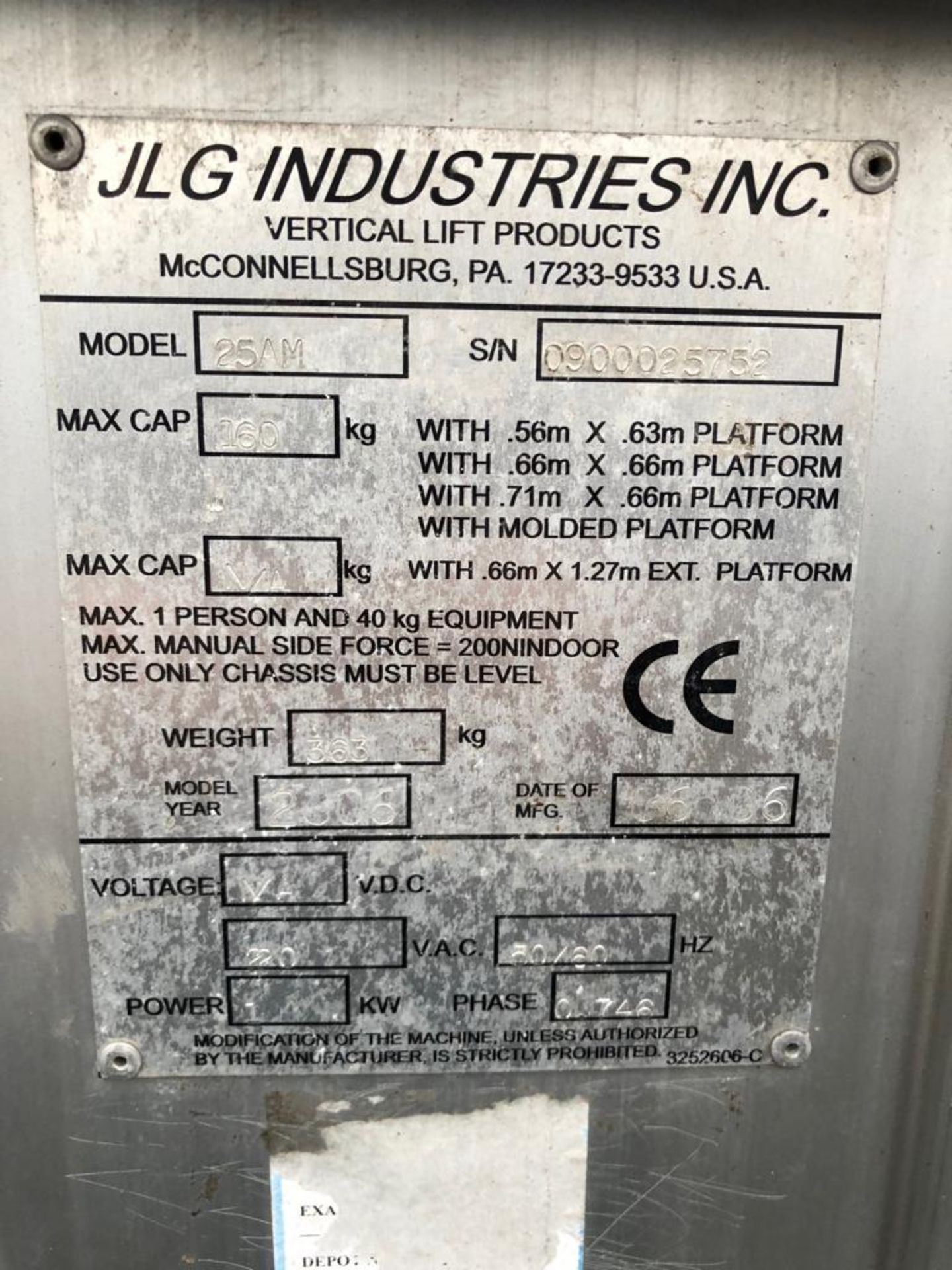 JLG 25AM PUSH-AROUND VERTICAL MAST LIFT *PLUS VAT* - Image 4 of 5