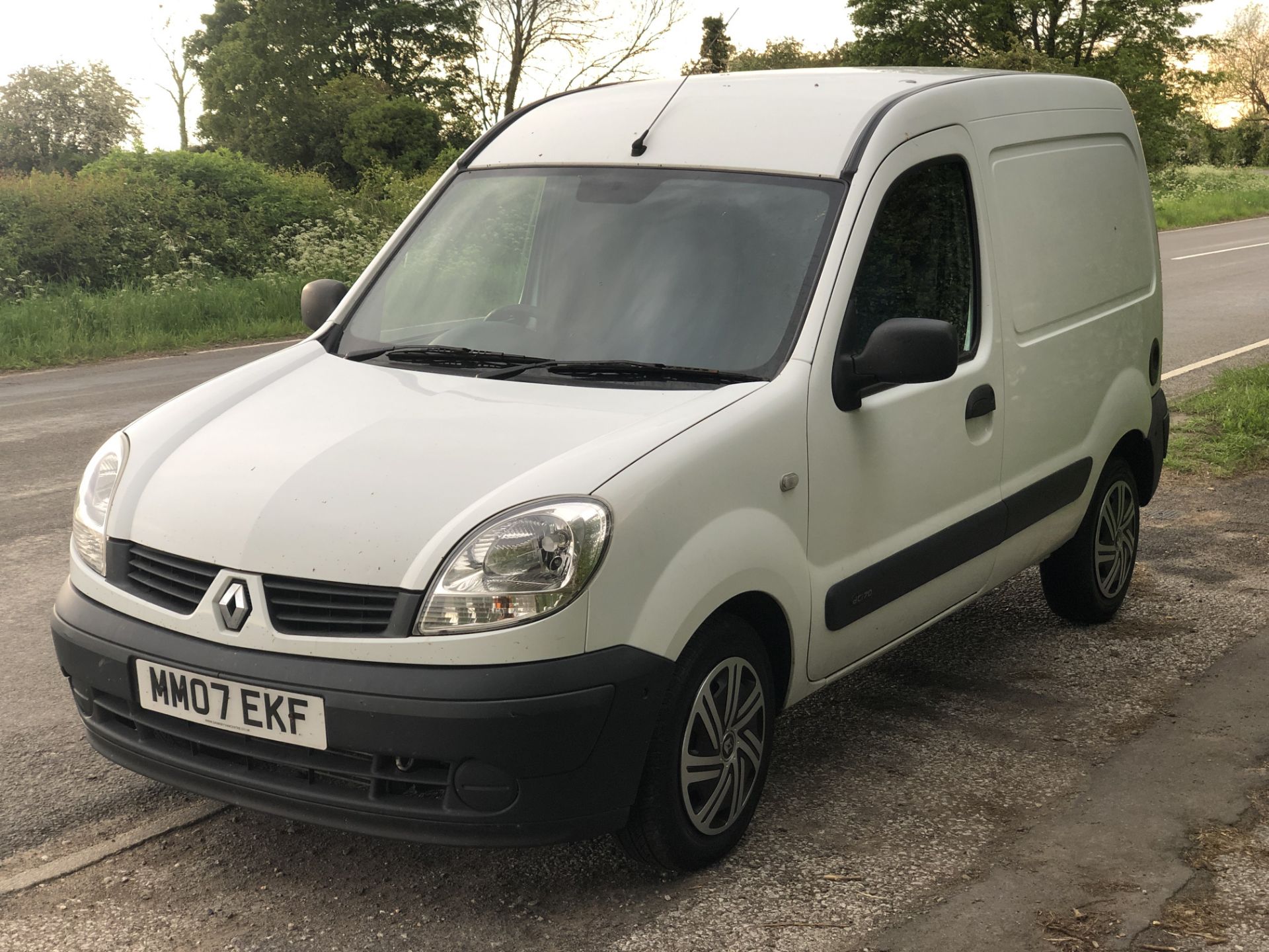 2007 RENAULT KANGOO VAN - MOT MAY 2020 AND NO VAT