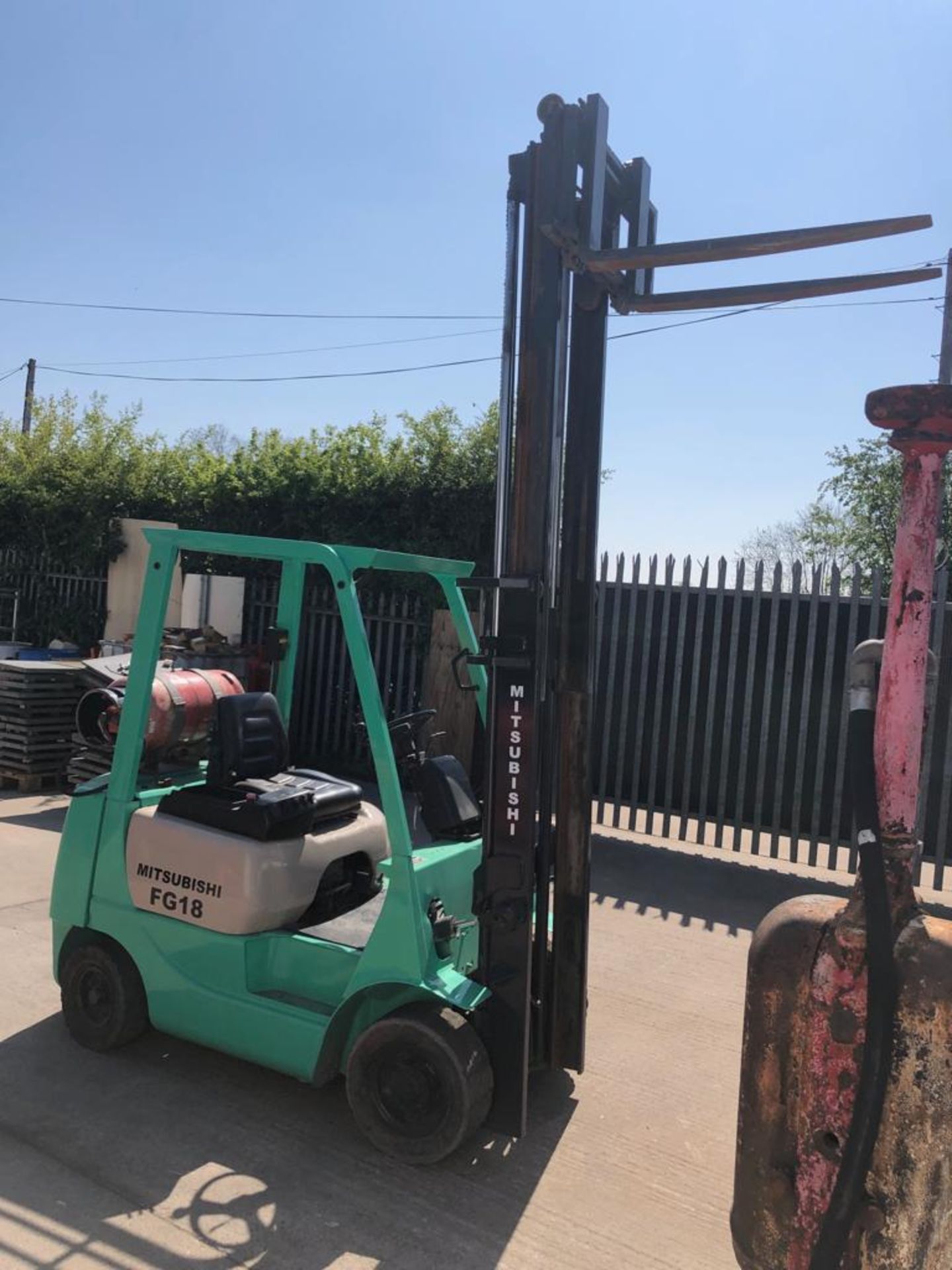 MITSUBISHI FG18 GAS POWERED FORKLIFT 1750KG *NO VAT* - Image 11 of 11