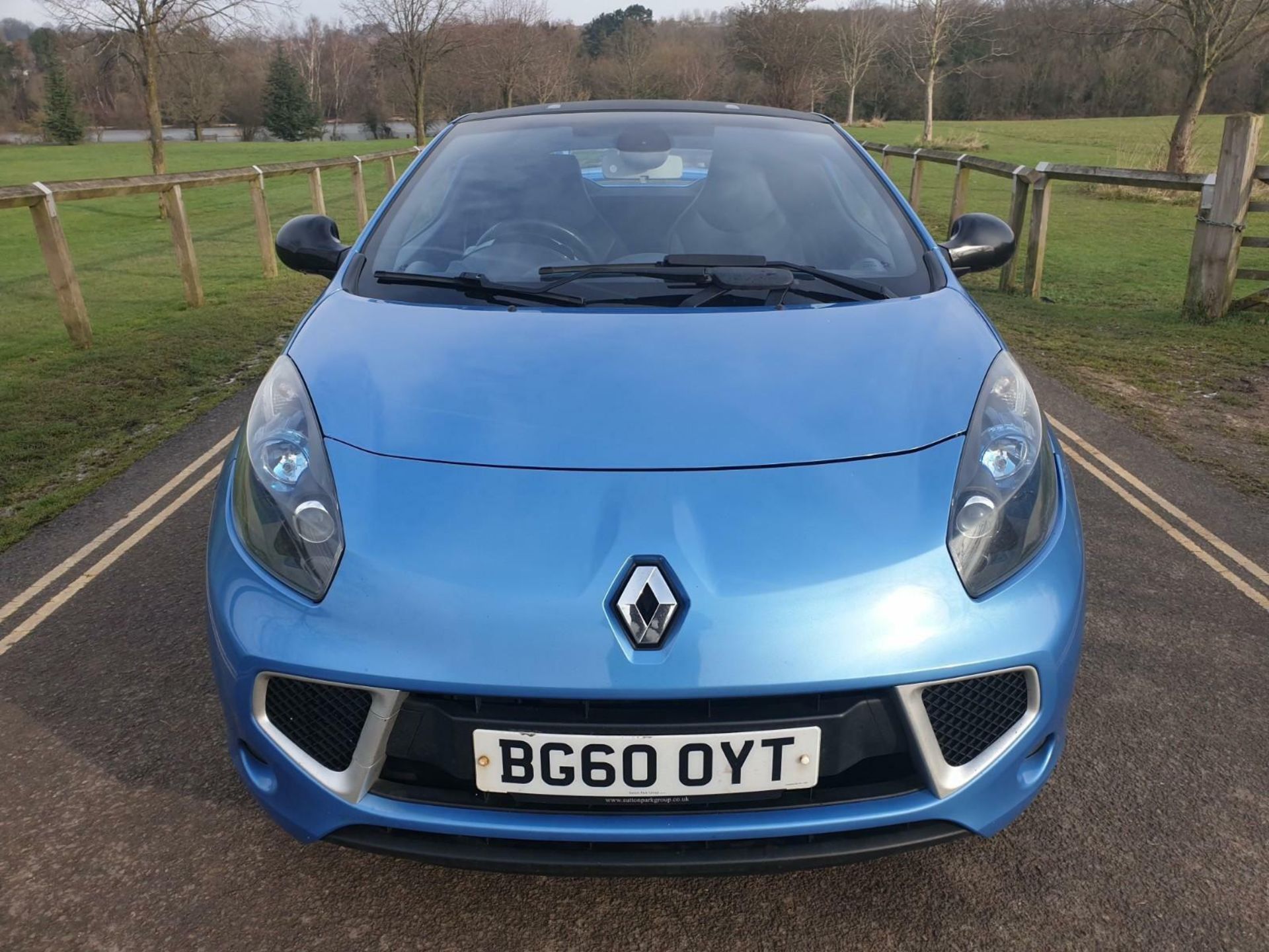 2010/60 REG RENAULT WIND ROADSTER DYNAMIQUE S TCE 1.2 BLUE PETROL CONVERTIBLE *NO VAT* - Image 2 of 12