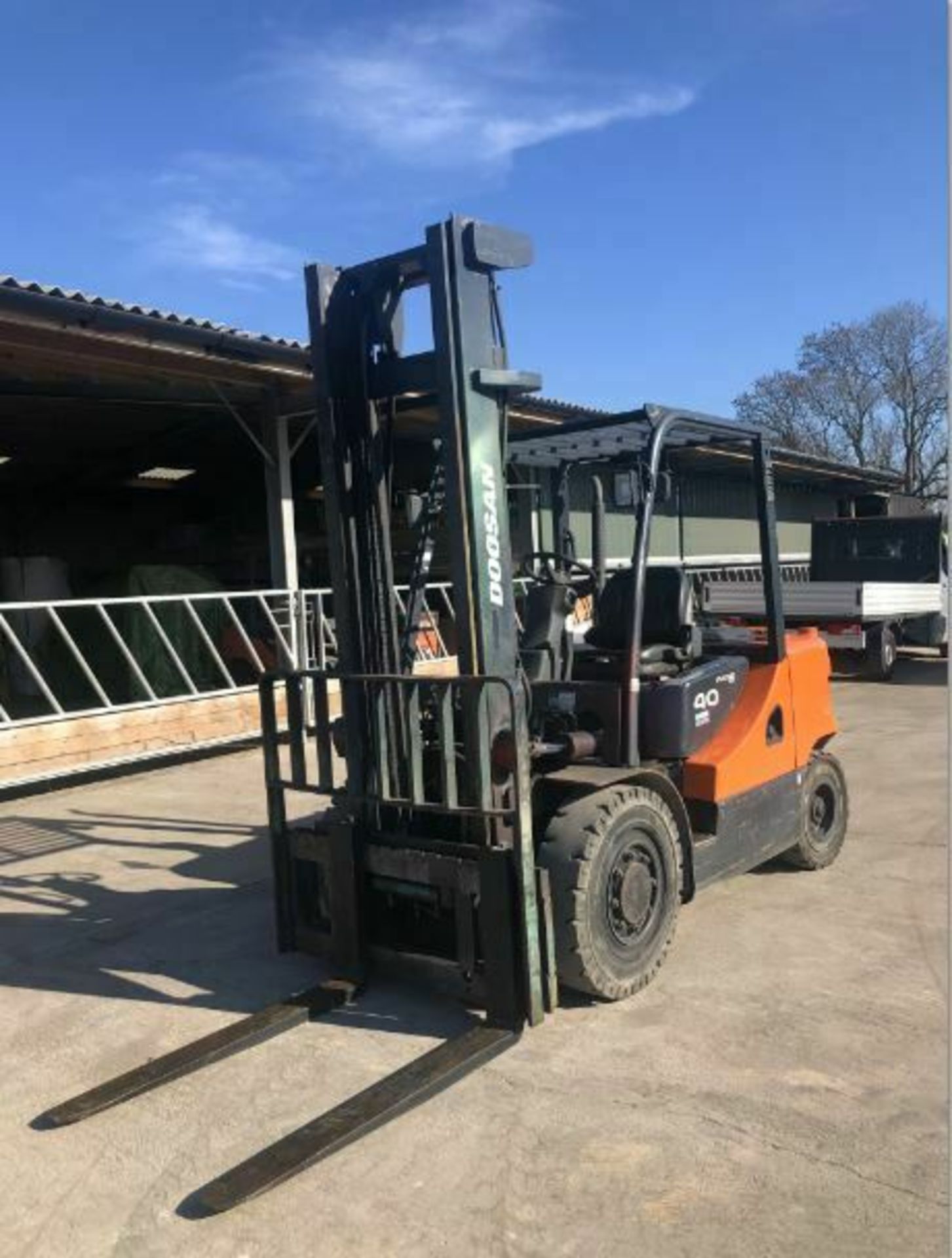 DOOSAN 4 TONNE DIESEL FORKLIFT PRO 5, DUPLEX MAST, SIDE SHIFT. *PLUS VAT* - Image 3 of 8