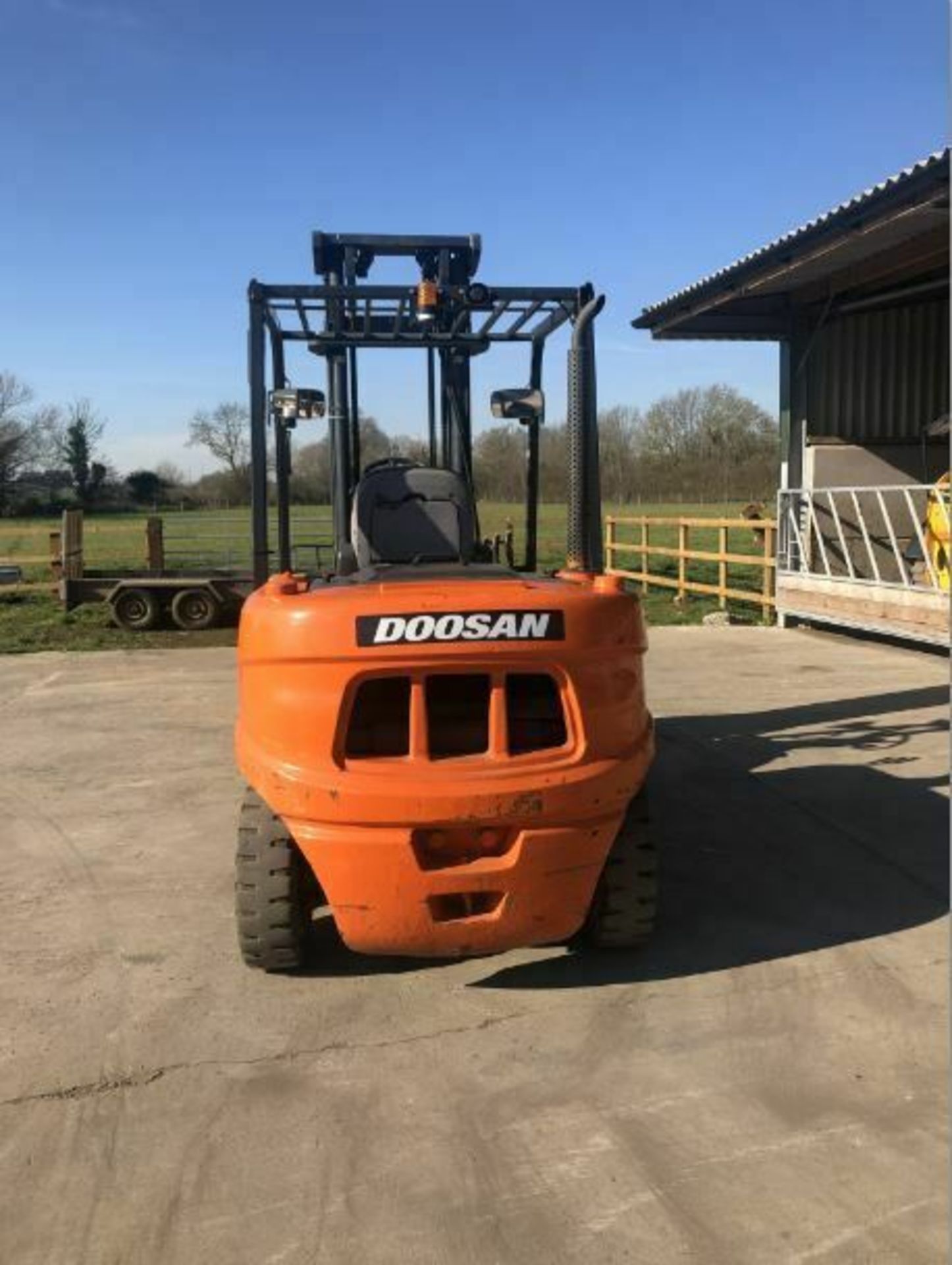 DOOSAN 4 TONNE DIESEL FORKLIFT PRO 5, DUPLEX MAST, SIDE SHIFT. *PLUS VAT* - Image 2 of 8