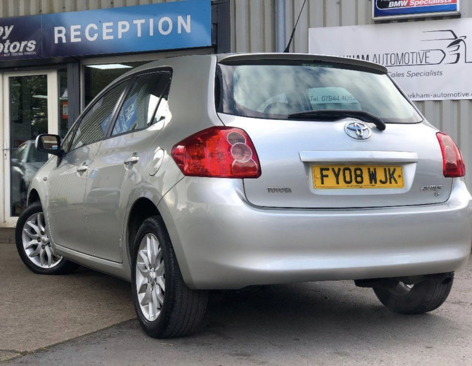 2008/08 REG TOYOTA AURIS T3 VVT-I 1.4 PETROL 5 DOOR HATCHBACK, SHOWING 3 FORMER KEEPERS *NO VAT* - Image 7 of 9