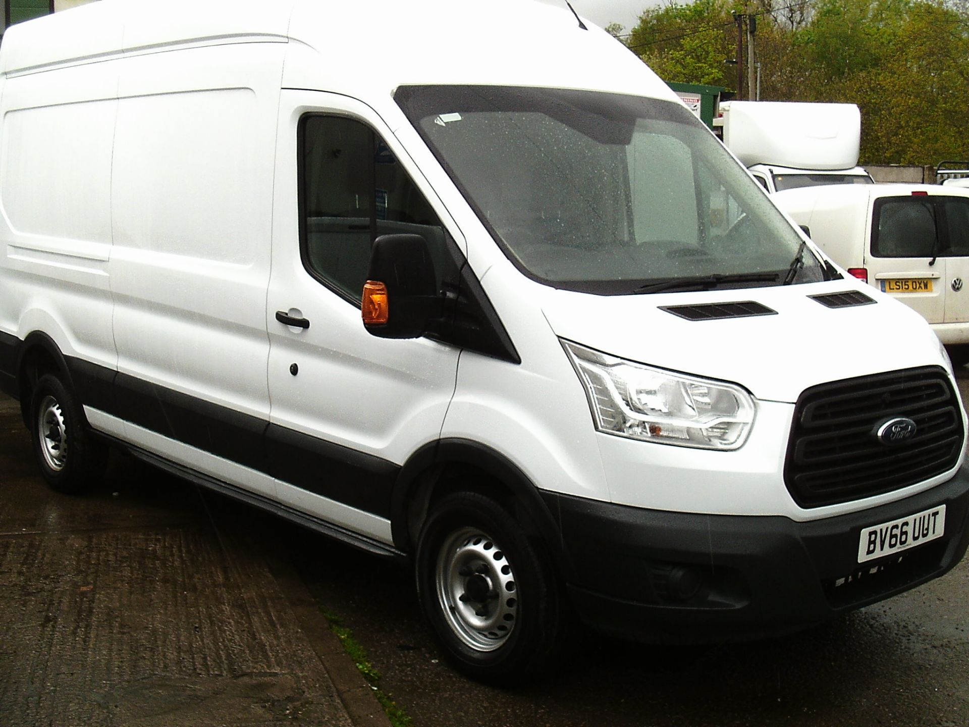 2016/66 REG FORD TRANSIT 350 2.2 HI-TOP REAR WHEEL DRIVE WHITE DIESEL PANEL VAN *PLUS VAT*