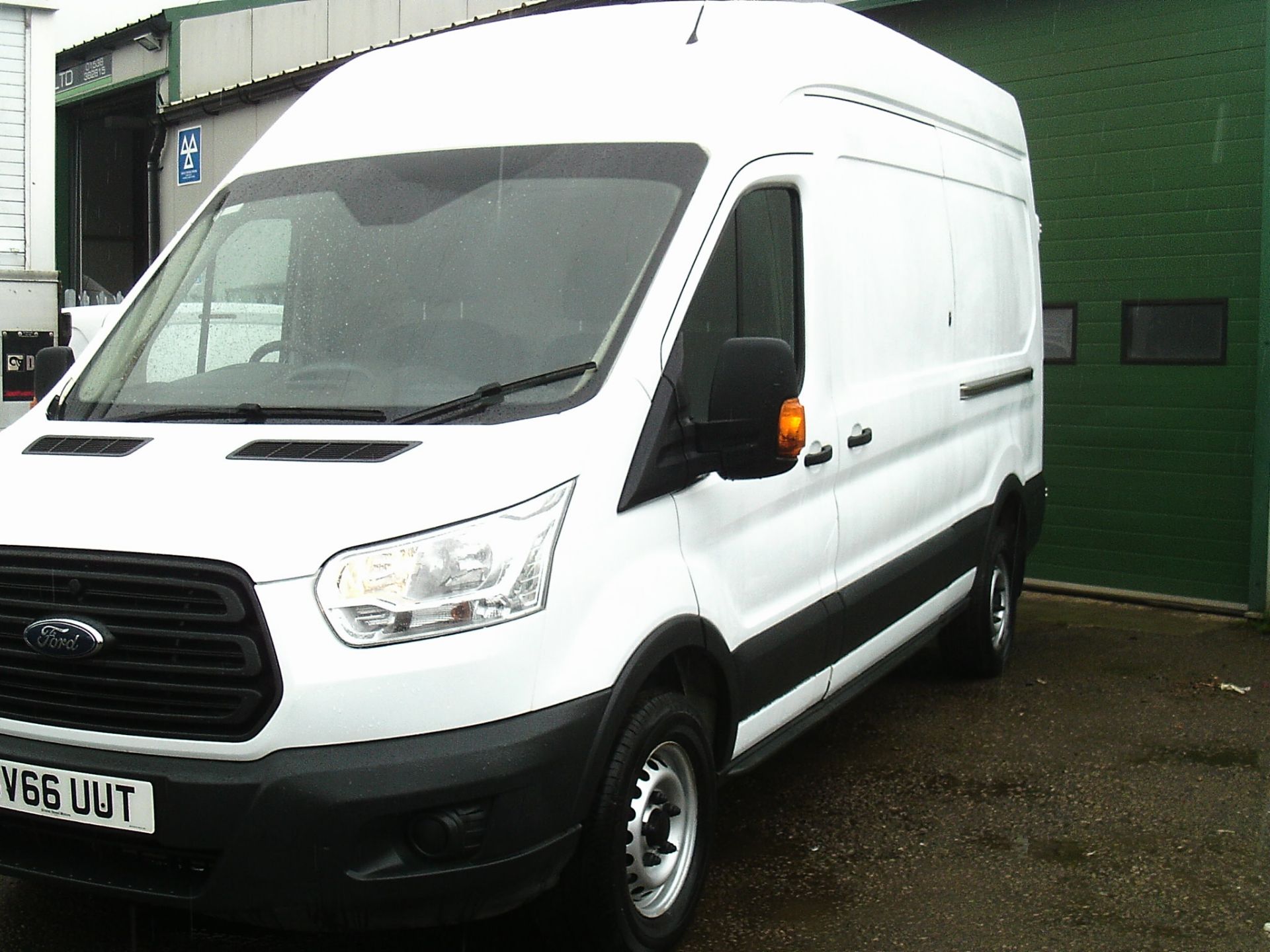 2016/66 REG FORD TRANSIT 350 2.2 HI-TOP REAR WHEEL DRIVE WHITE DIESEL PANEL VAN *PLUS VAT* - Image 3 of 15