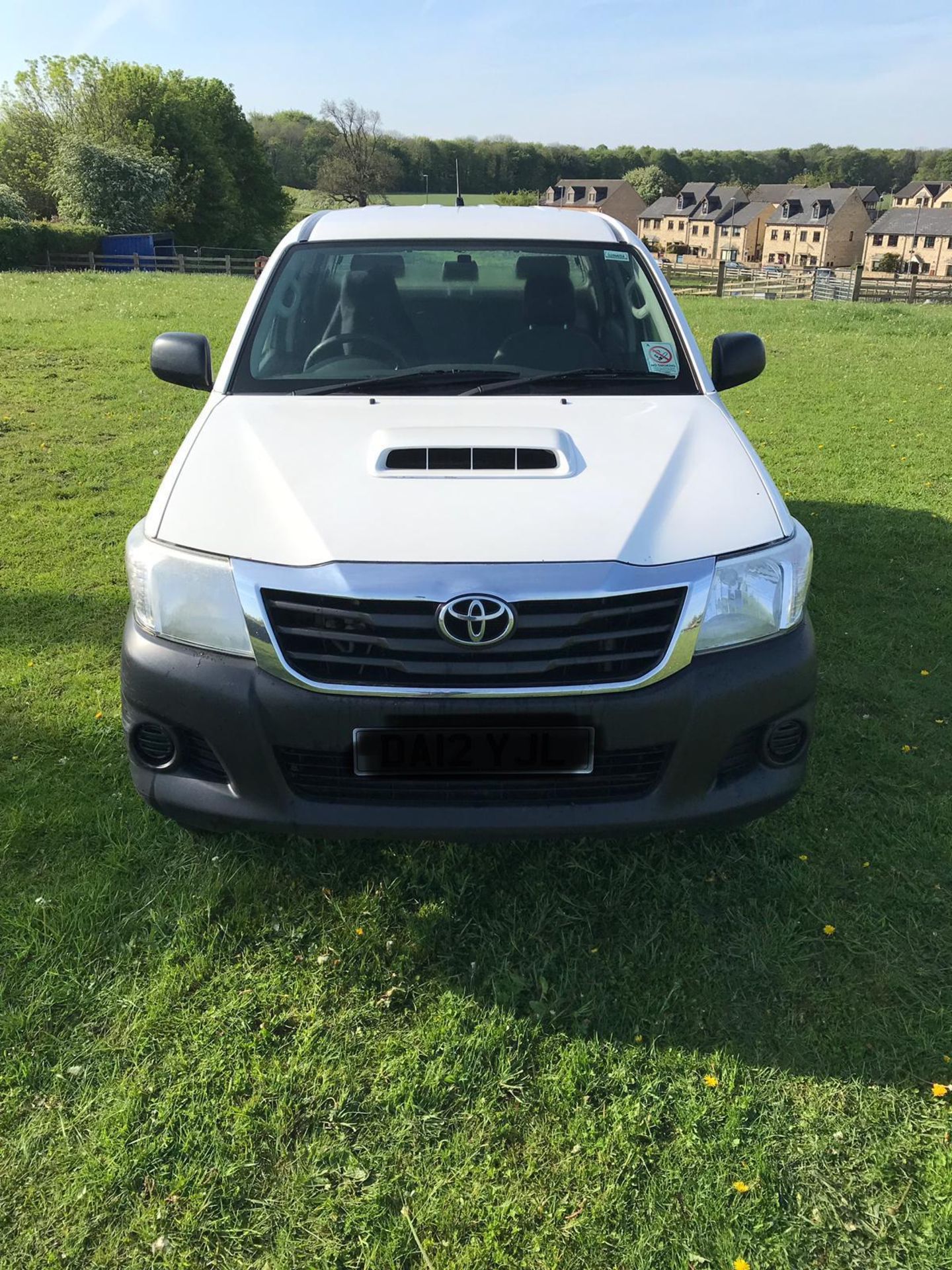 2012/12 REG TOYOTA HILUX HL2 D-4D 4X4 DOUBLE CAB PICK-UP 2.5 DIESEL, SHOWING 0 FORMER KEEPERS - Image 3 of 13