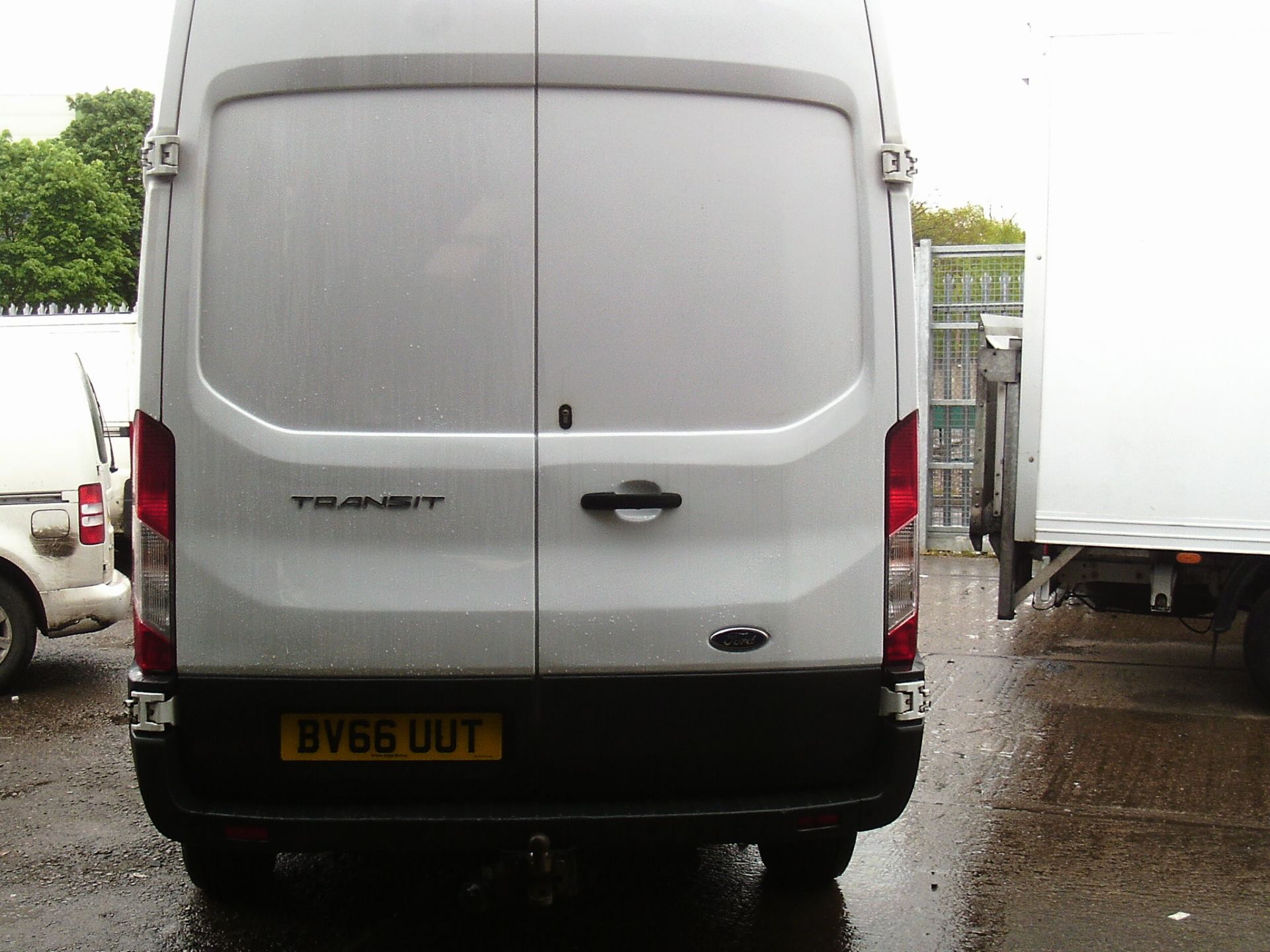 2016/66 REG FORD TRANSIT 350 2.2 HI-TOP REAR WHEEL DRIVE WHITE DIESEL PANEL VAN *PLUS VAT* - Image 7 of 15