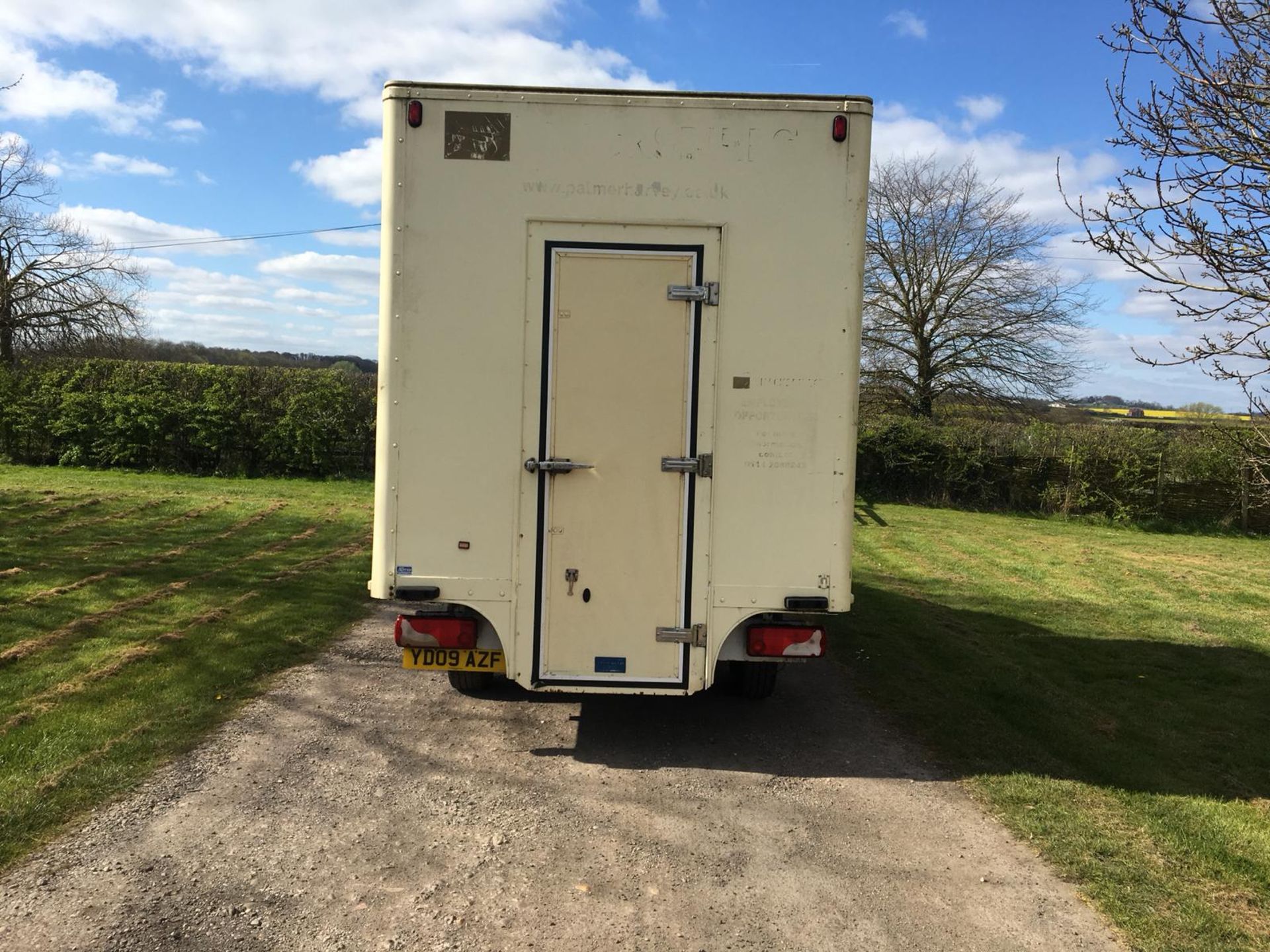 2009/09 REG MERCEDES SPRINTER 311 CDI LWB 2.2 DIESEL BOX VAN, SHOWING 1 FORMER KEEPER *NO VAT* - Image 6 of 13