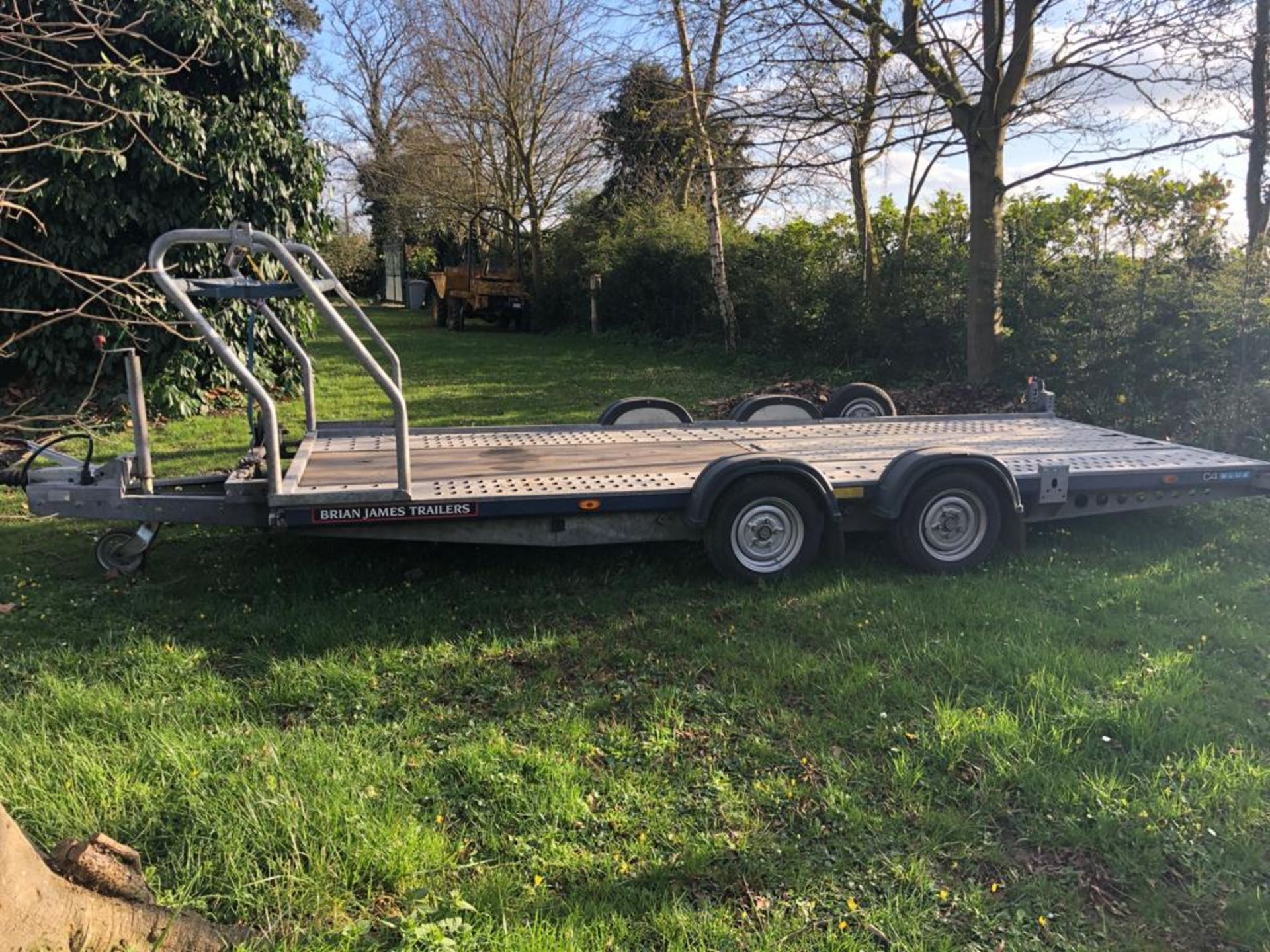 BRIAN JAMES TRAILERS TWIN AXLE C4 BLUE 2600KG VEHICLE TRAILER WITH WHEEL RACK & WINCH *PLUS VAT* - Image 2 of 12