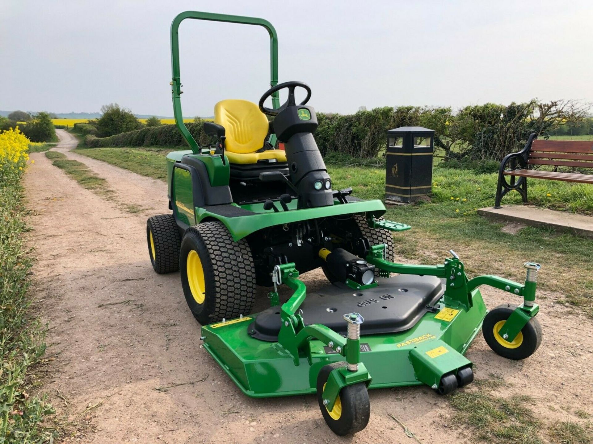 JOHN DEERE 1565 UPFRONT ROTARY MOWER,4x4, BRAND NEW 62" FASTBACK DECK, 1266 HOURS,12 REG, 37HP - Bild 6 aus 9