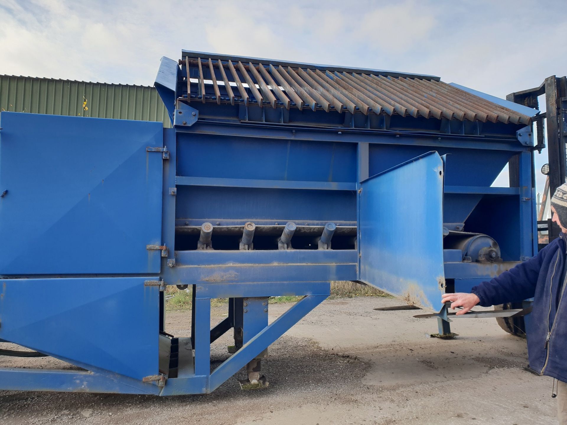 AGGREGATE SCREEN / CONVEYOR BELT, IN WORKING ORDER *PLUS VAT* - Image 11 of 19