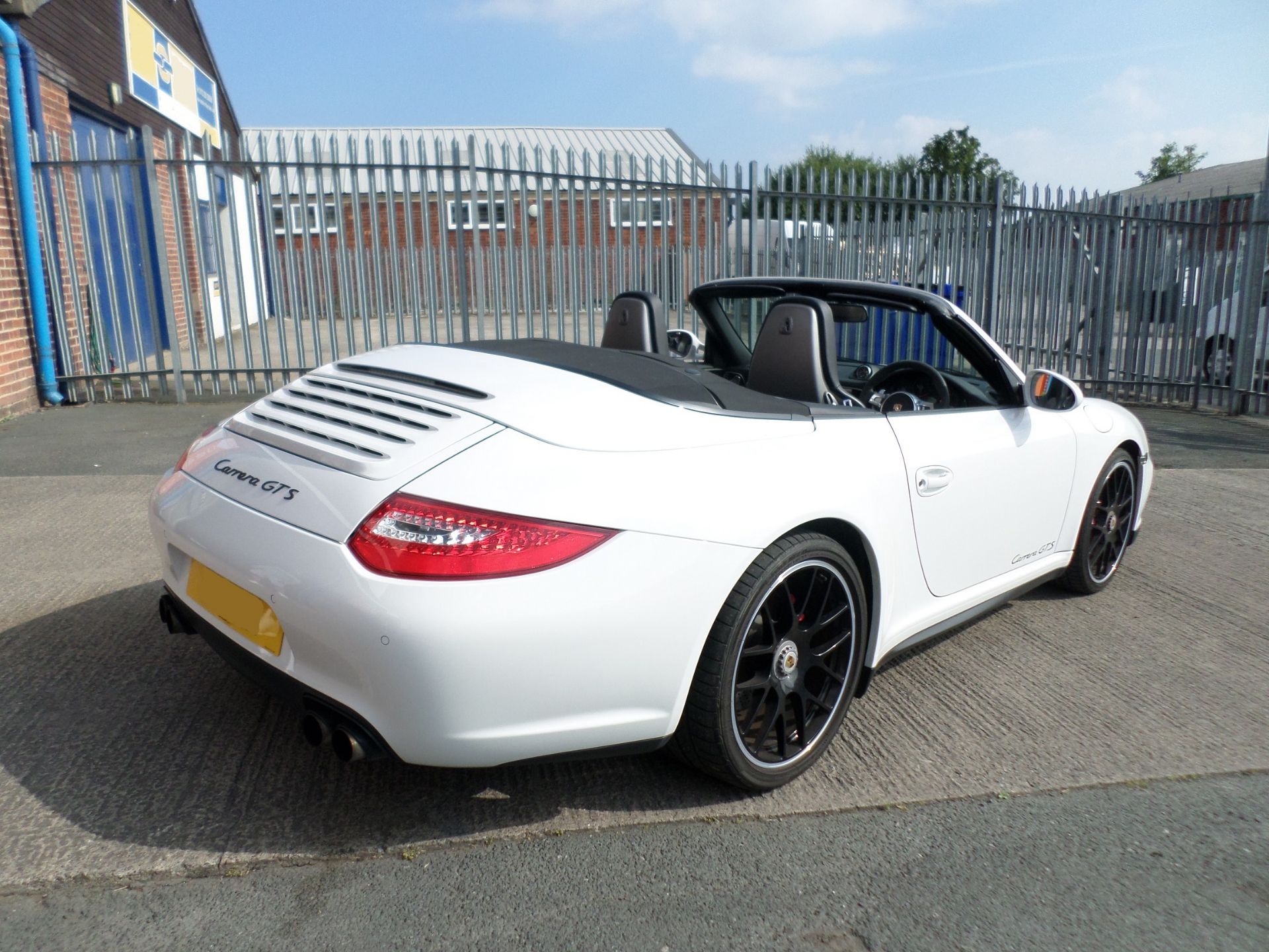 2011 PORSCHE 911 CARRERA GTS SEMI-AUTO 3.8 PETROL CONVERTIBLE, FULL PORSCHE SERVICE HISTORY *NO VAT* - Image 7 of 19