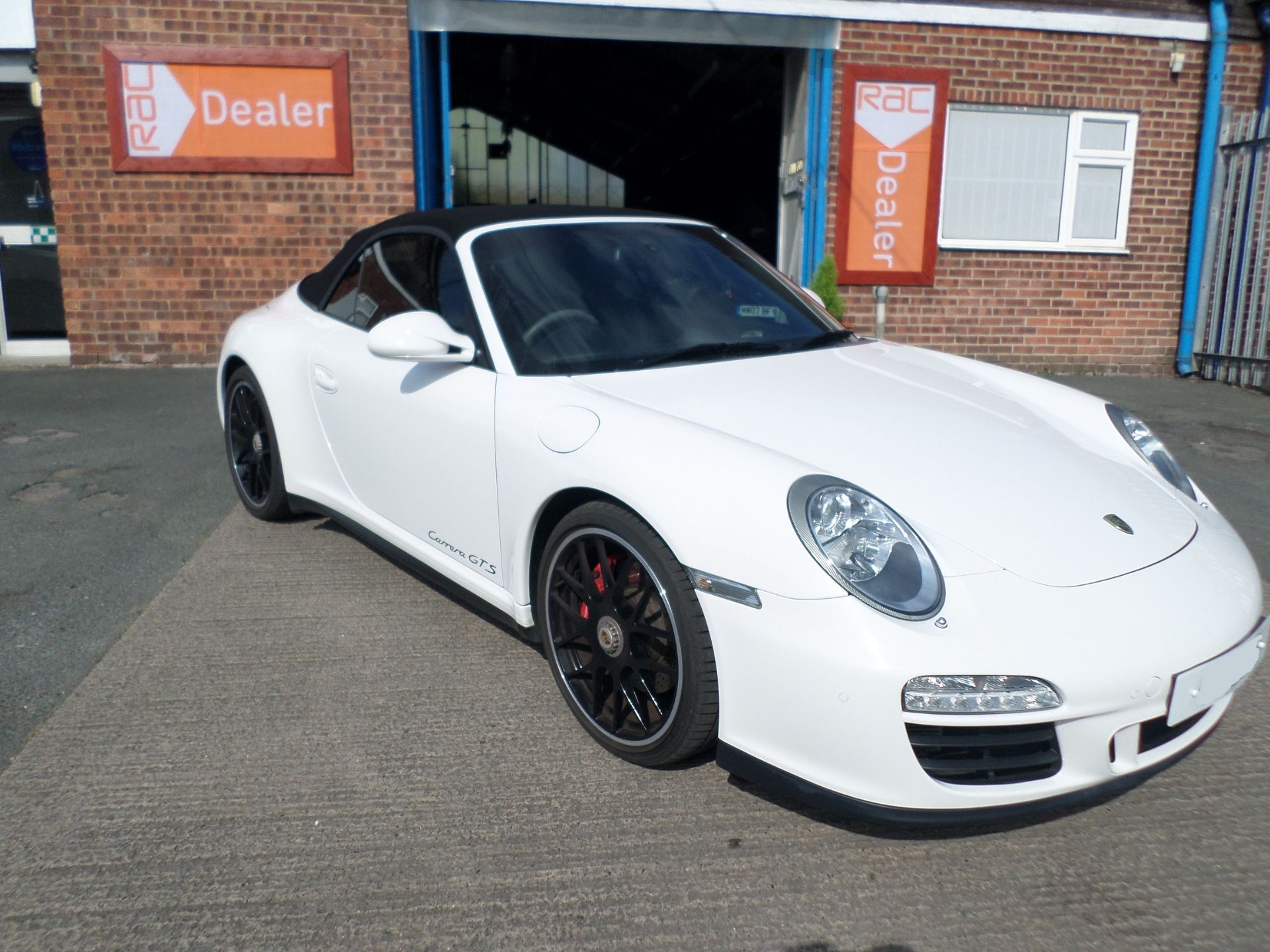 2011 PORSCHE 911 CARRERA GTS SEMI-AUTO 3.8 PETROL CONVERTIBLE, FULL PORSCHE SERVICE HISTORY *NO VAT* - Image 13 of 19