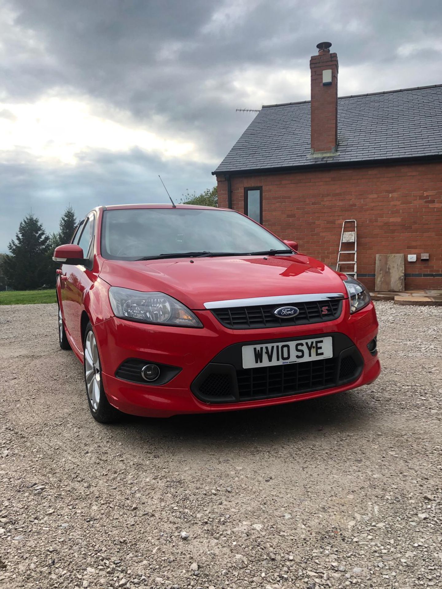 2010/10 REG FORD FOCUS ZETEC S 115 RED 1.6 PETROL 5 DOOR HATCHBACK *NO VAT* - Bild 2 aus 11