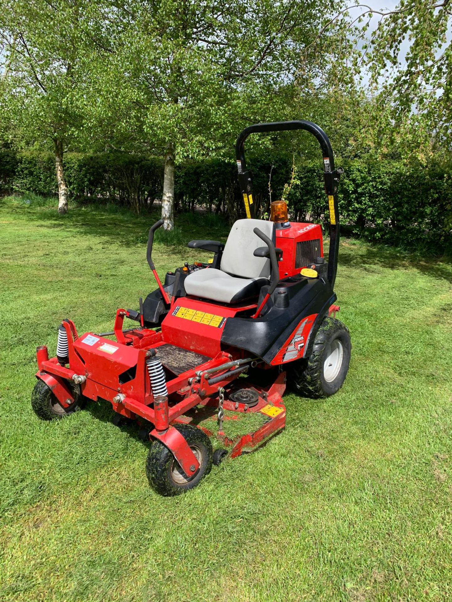 2008 FERRIS IS2000Z RIDE ON ZERO TURN DIESEL LAWN MOWER, RUNS AND WORKS *PLUS VAT* - Image 3 of 11