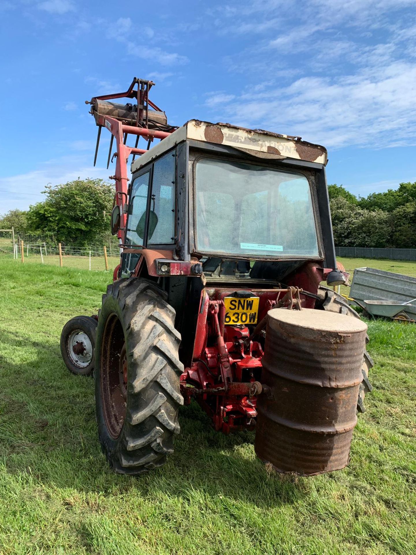 INTERNATIONAL 484 TRACTOR CW QUICKE 2560 FRONT LOADER, ONE PREVIOUS OWNER FROM NEW *PLUS VAT* - Image 5 of 13