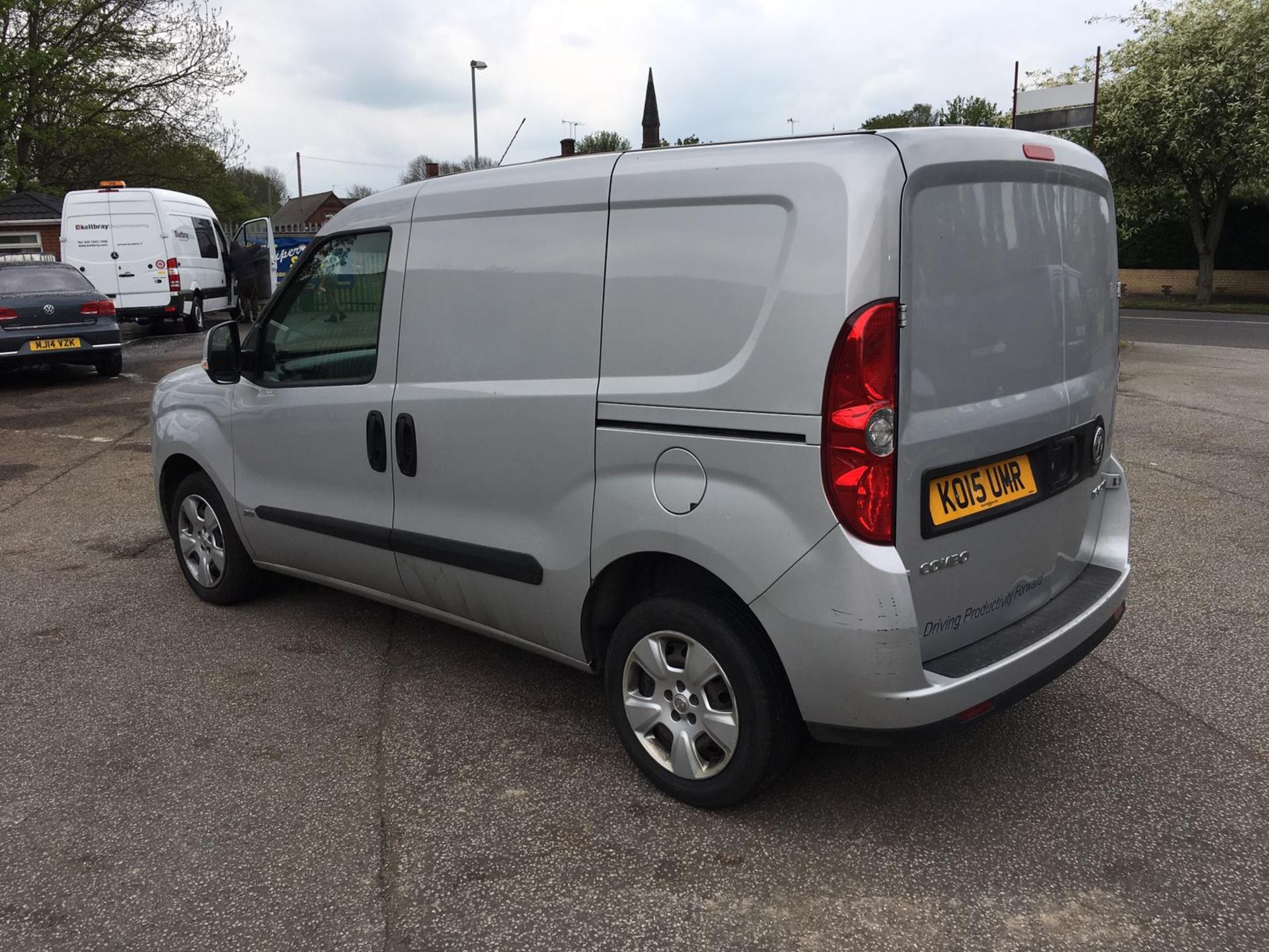 2015/15 REG VAUXHALL COMBO 2000 L1H1 CDTI S/S SILVER 1.6 DIESEL PANEL VAN, FULL SERVICE HISTORY - Image 5 of 10