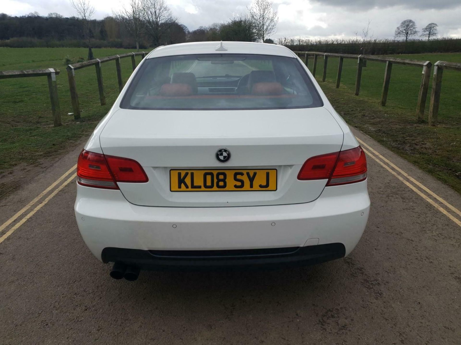 2008/08 REG BMW 325I M SPORT 3.0 PETROL WHITE COUPE, SHOWING 3 FORMER KEEPERS *NO VAT* - Bild 6 aus 12